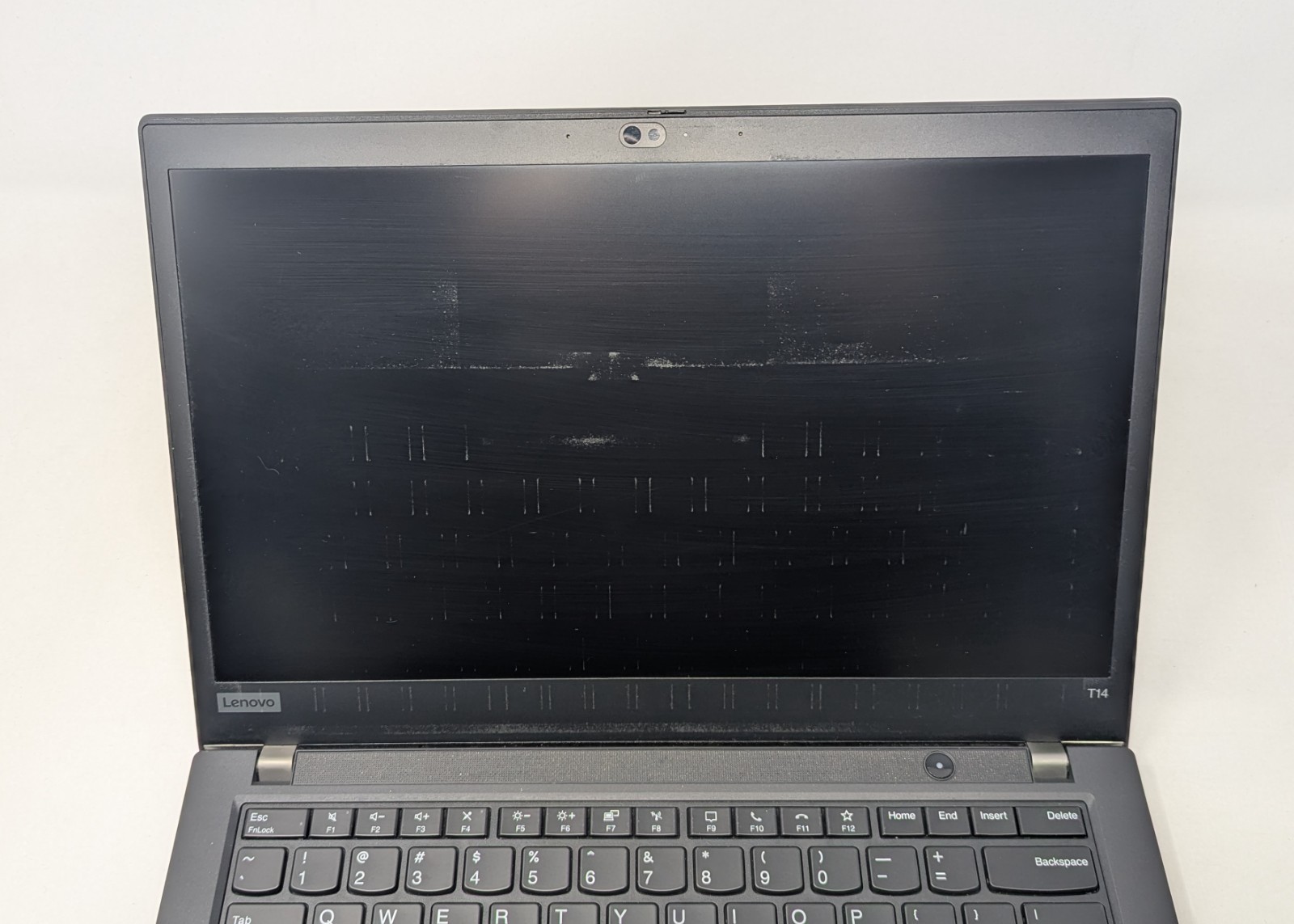 Lenovo ThinkPad T14 Gen 2a – AMD Ryzen 5 Pro 5650U 2.3 GHz 8GB RAM No OS/AC/SSD