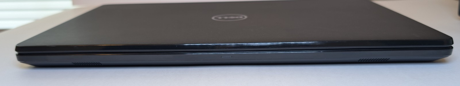 Dell Inspiron 15-3567 Laptop i5 8GB 2TB HDD Intel HD 620 *FOR PARTS ONLY*. ~MJ2~