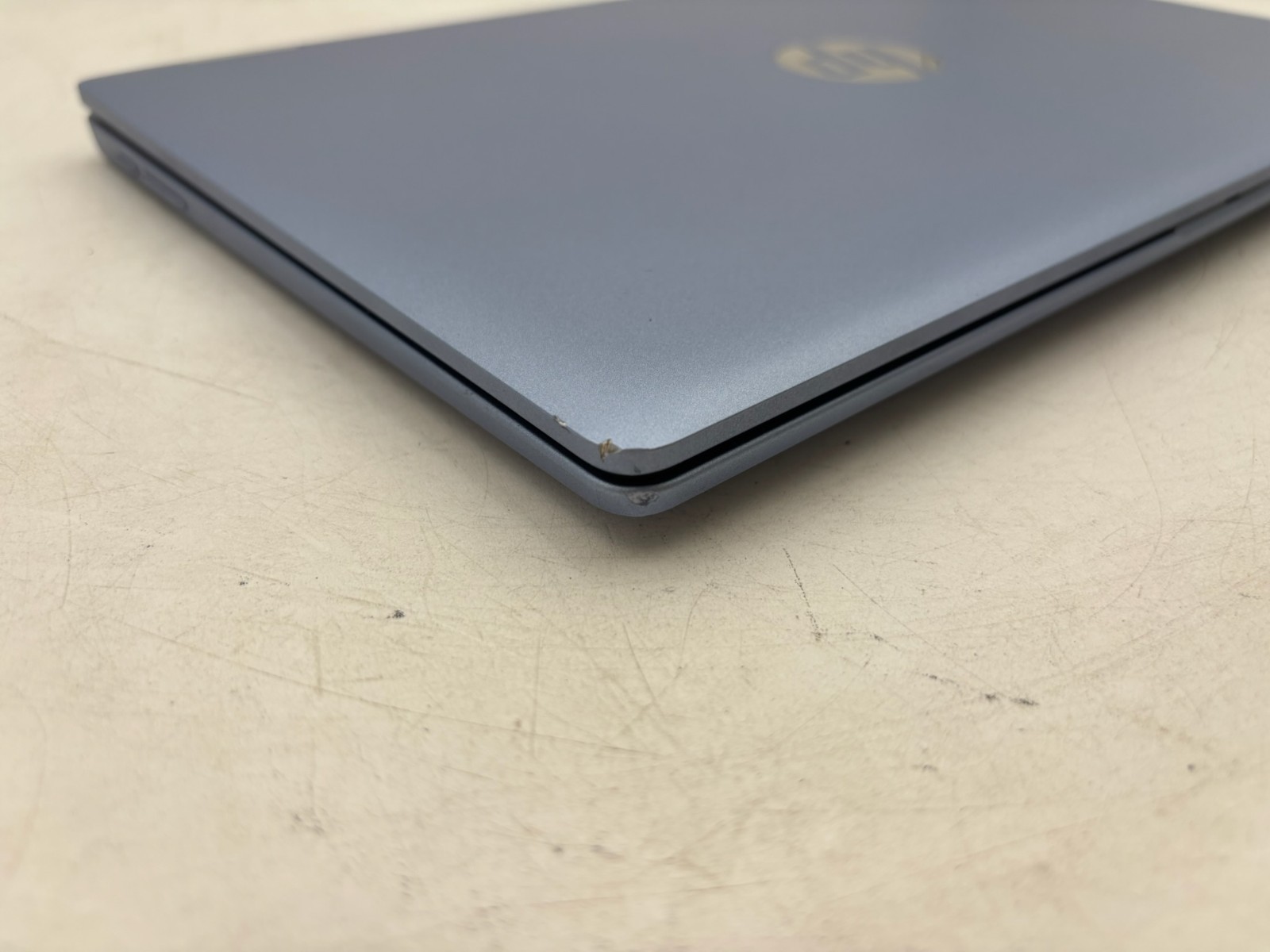 HP Chromebook x360 14b-cd0130wm 14″ 64 GB eMMC 4 GB RAM Intel N100 ChromeOS