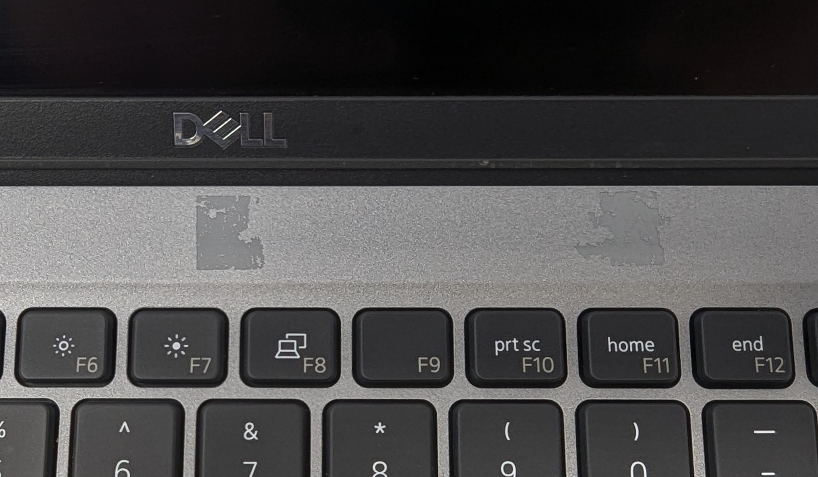 Dell Latitude 5431 – Intel Core i7-1270P 2.20 GHz 8GB DDR5 RAM 25GB SSD No OS/AC