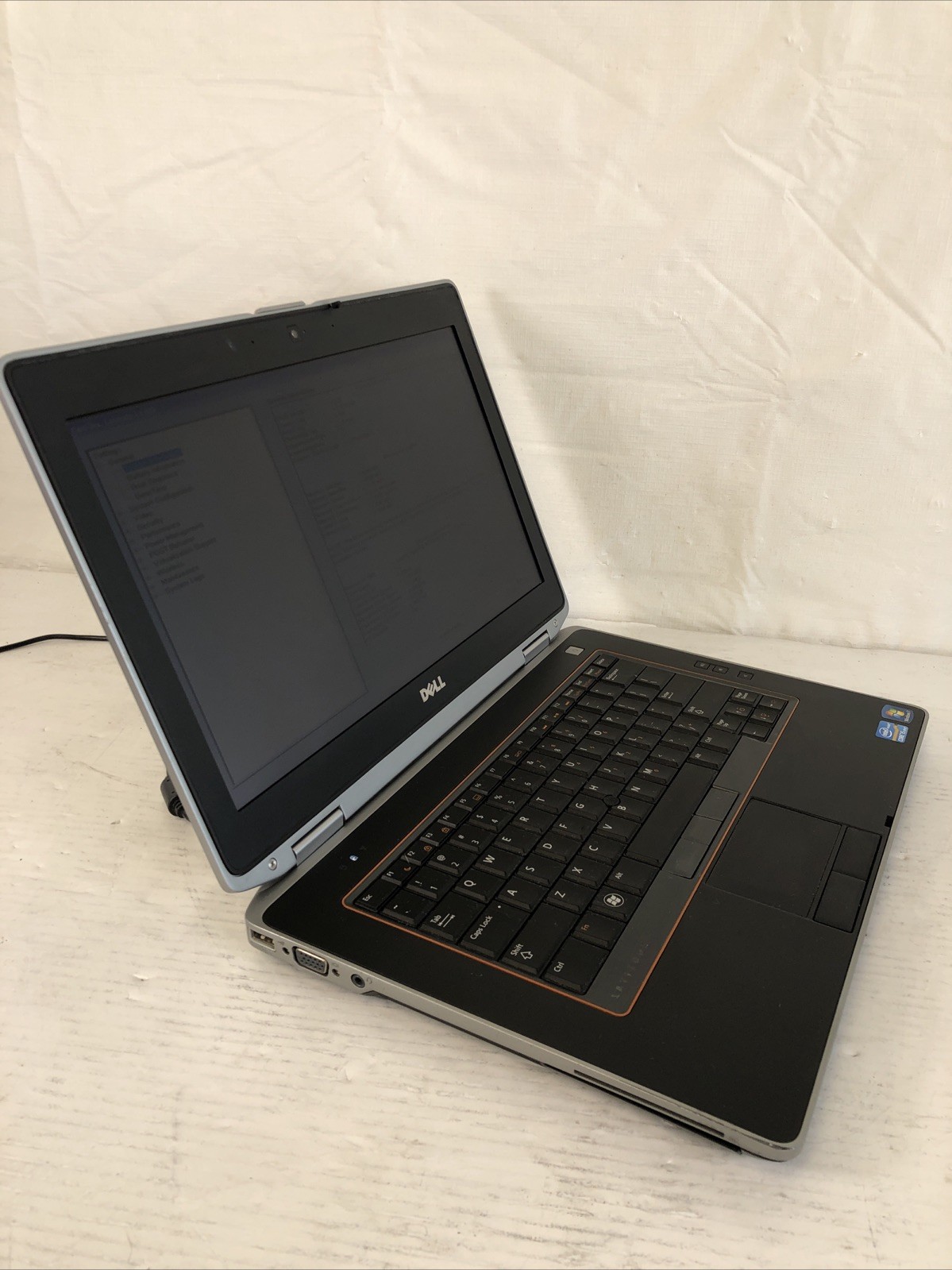 DELL LATITUDE E6420 Intel Core i5-2520M 2.50 GHZ + 4 GB No HD/OS/Battery – WORKS