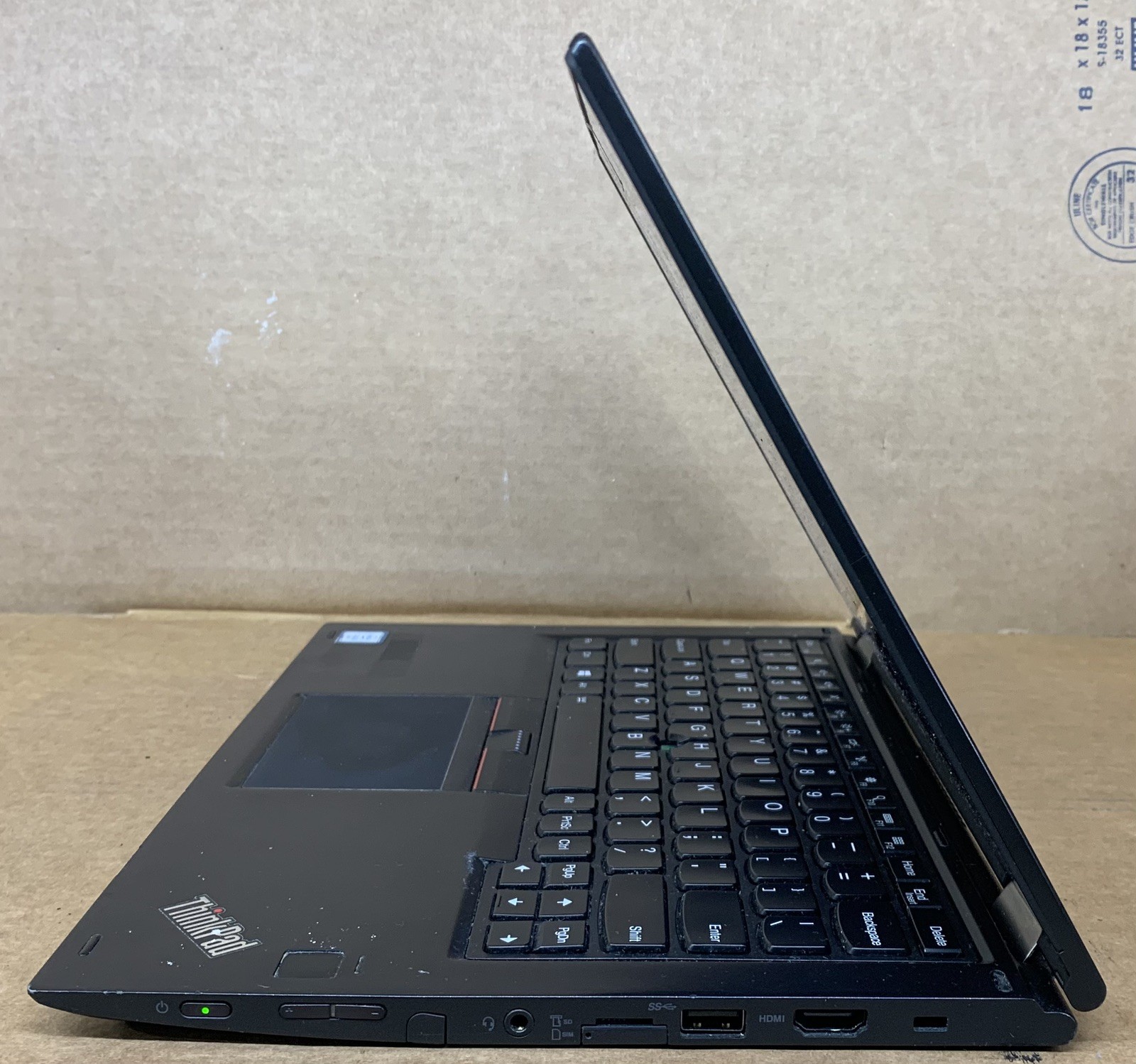 Lenovo ThinkPad Yoga 260 Intel Core i5-6200U@2.30GHz 8GB DDR3 RAM 256GB SSD