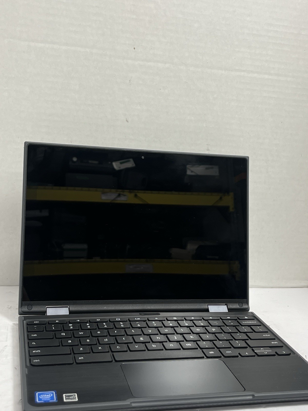 Lenovo 500 ChromeBook 2nd Gen – 11.6″ 1.1GHz Celeron, 4GB RAM| TOUCHSCREEN