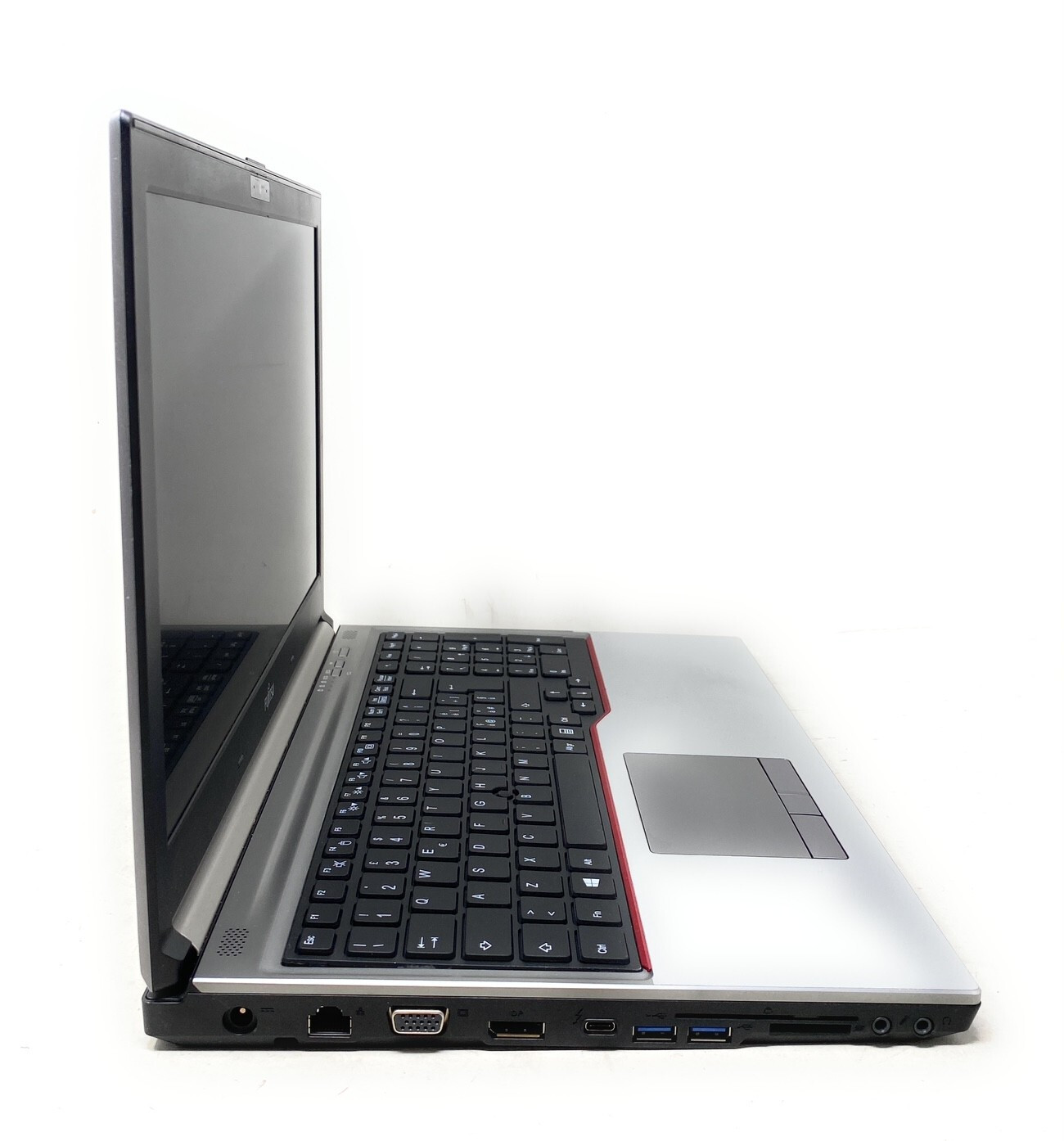 FUJITSU CELSIUS H760 15.6″ REFURBISHED CPU I5-6440HQ 2.60GHZ RAM16GB SSD512GB