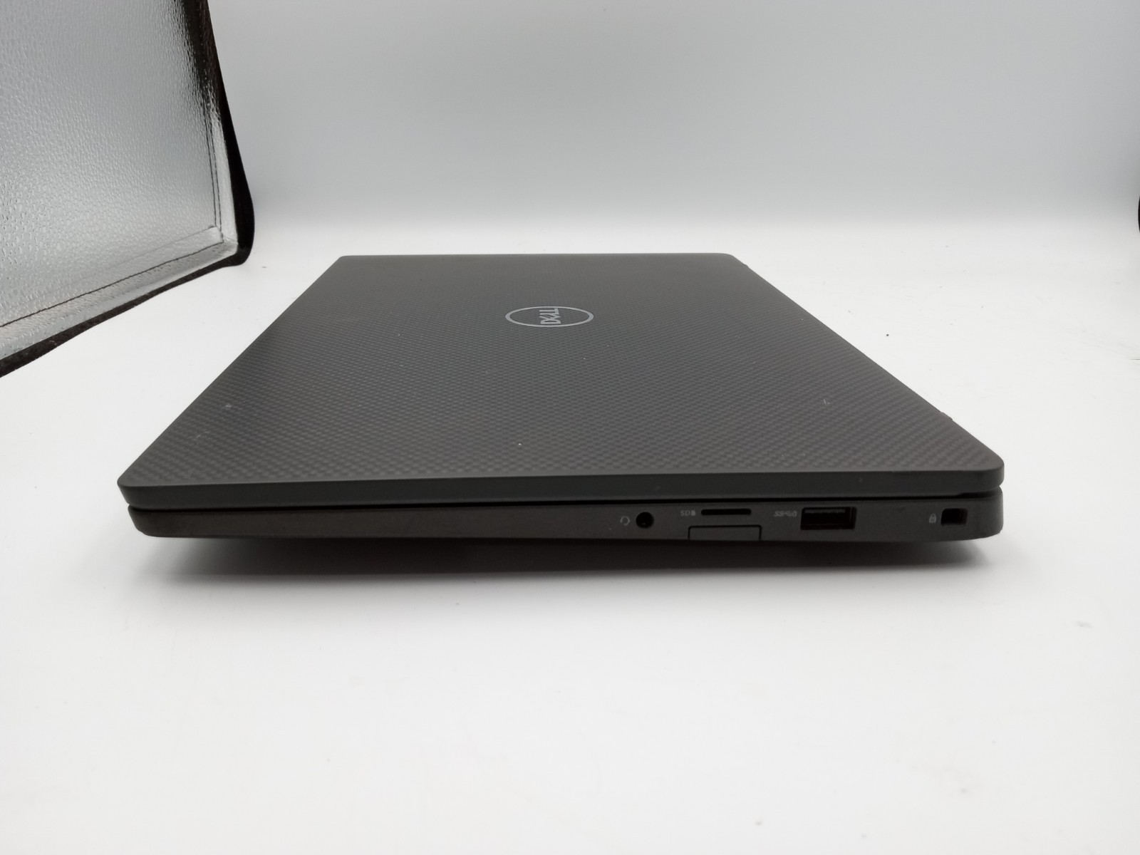 Dell Latitude 7400 14″ Laptop Intel i5-8365U 4GB RAM 256GB SSD W11 – READ -RR