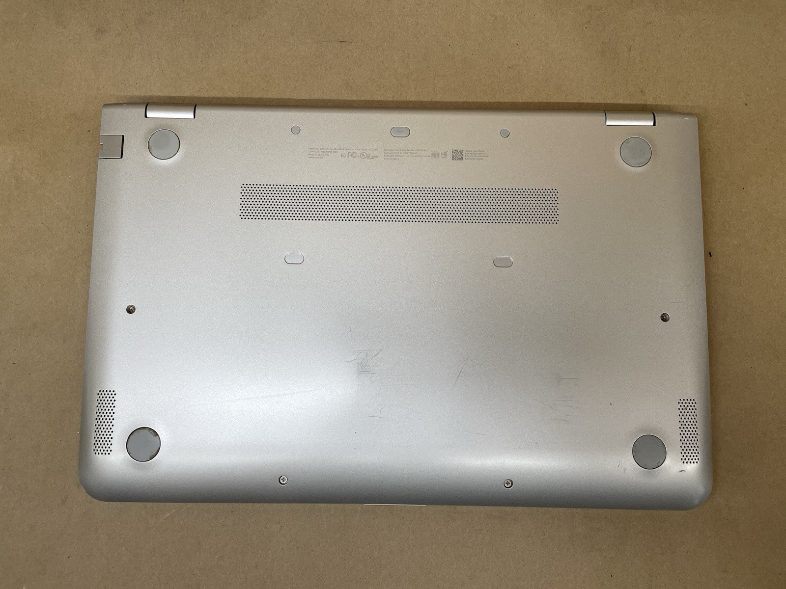 HP Envy x360 2-In-1 Intel Core i5-6200U @ 2.30GHz 8GB RAM 1 TB HDD WIN10P *READ*