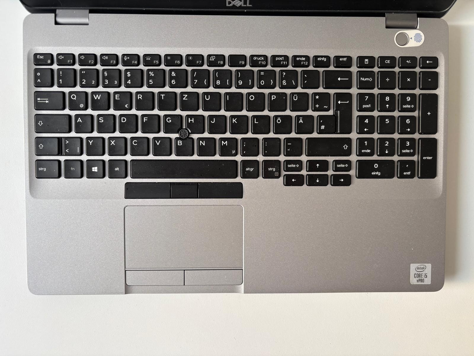 Dell Latitude 5510 15.6″ FHD i5-10310U 8GB DDR4 256GB NVMe SSD Win11 Pro