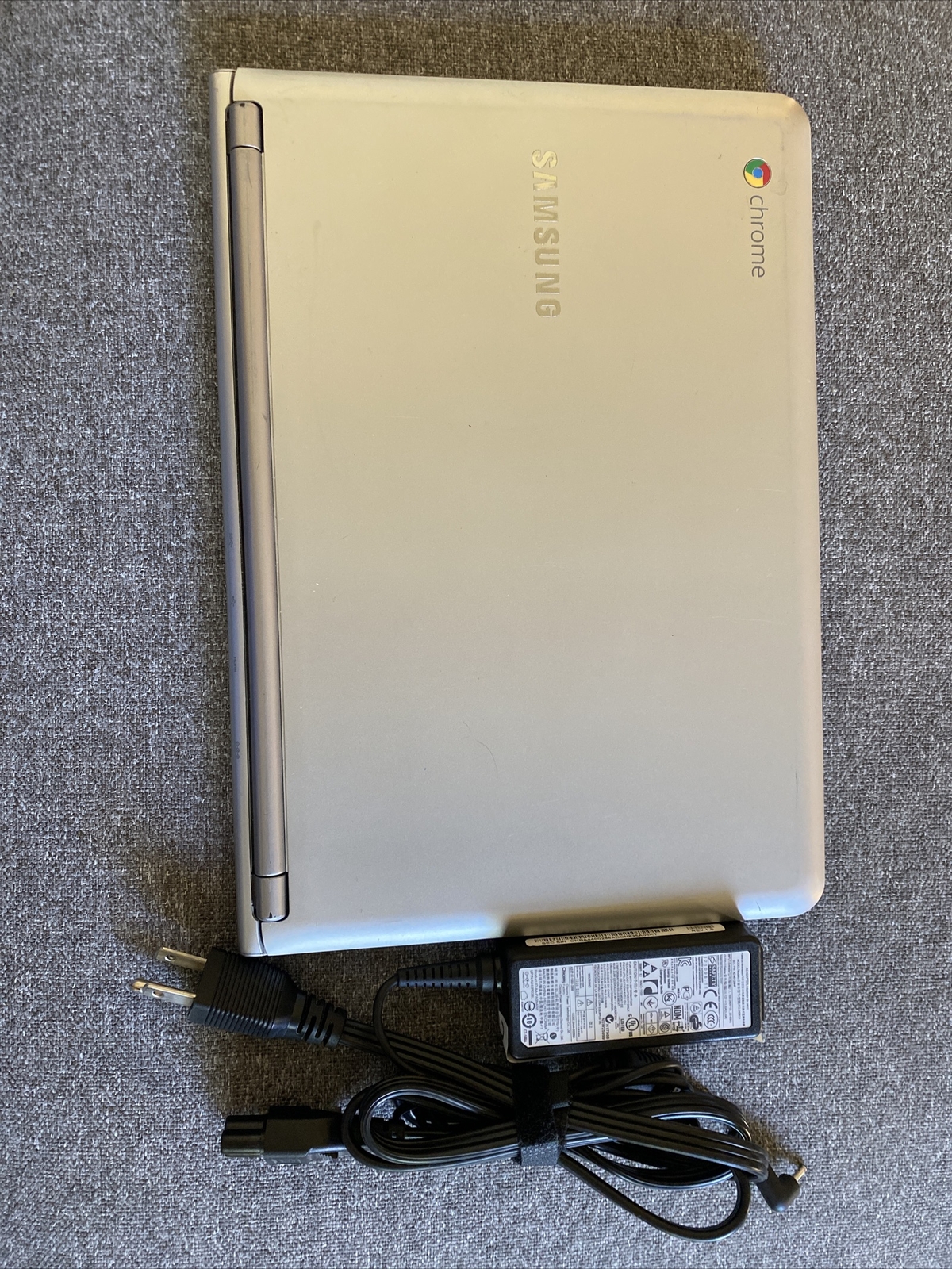 Samsung Chromebook XE303C12 11.6in 16GB, 5 Dual-Core Laptop