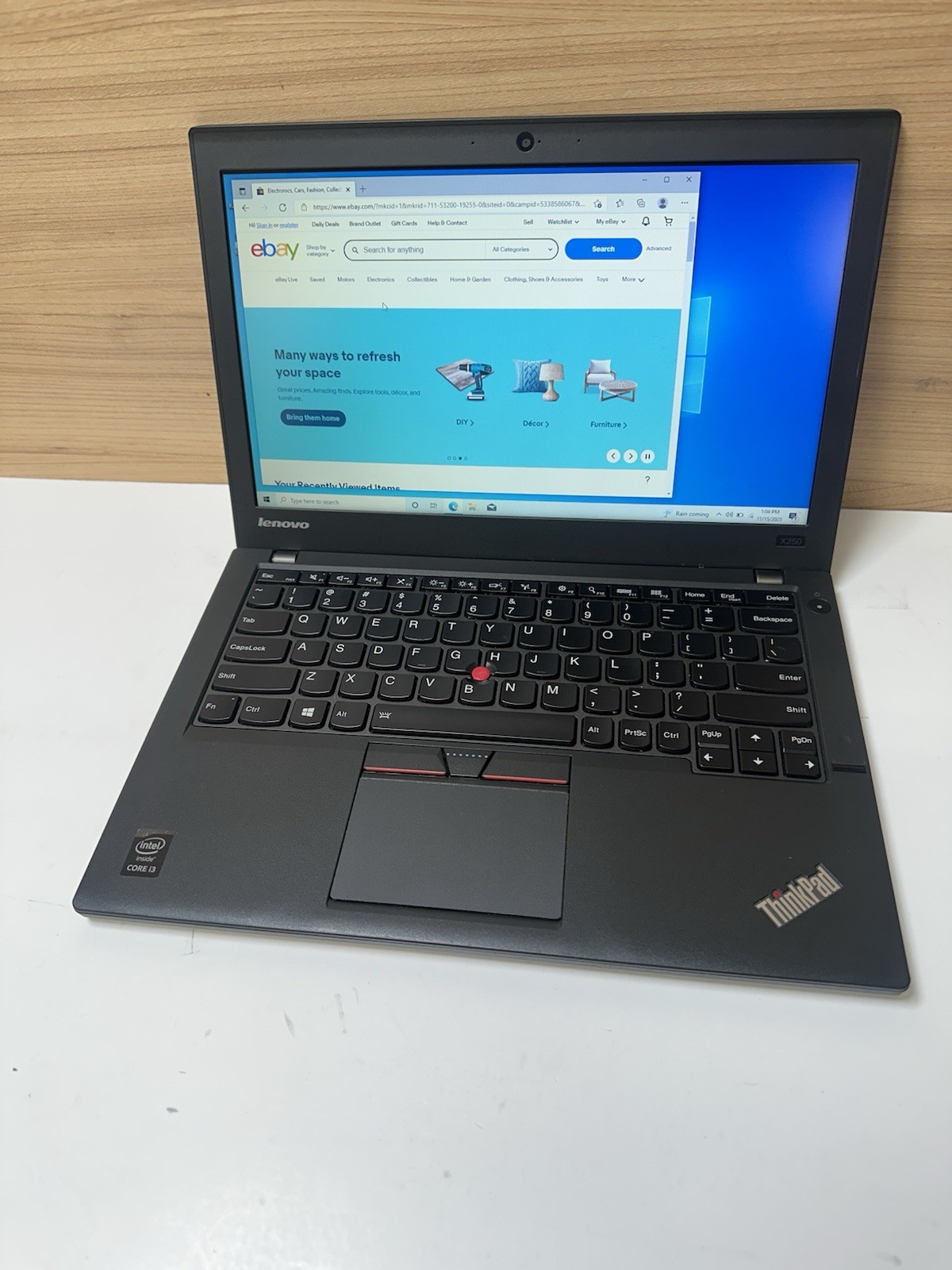 Lenovo ThinkPad X250 12.5″ i3-5010U, 8GB, 500GB HDD (NO OS No power Supply)