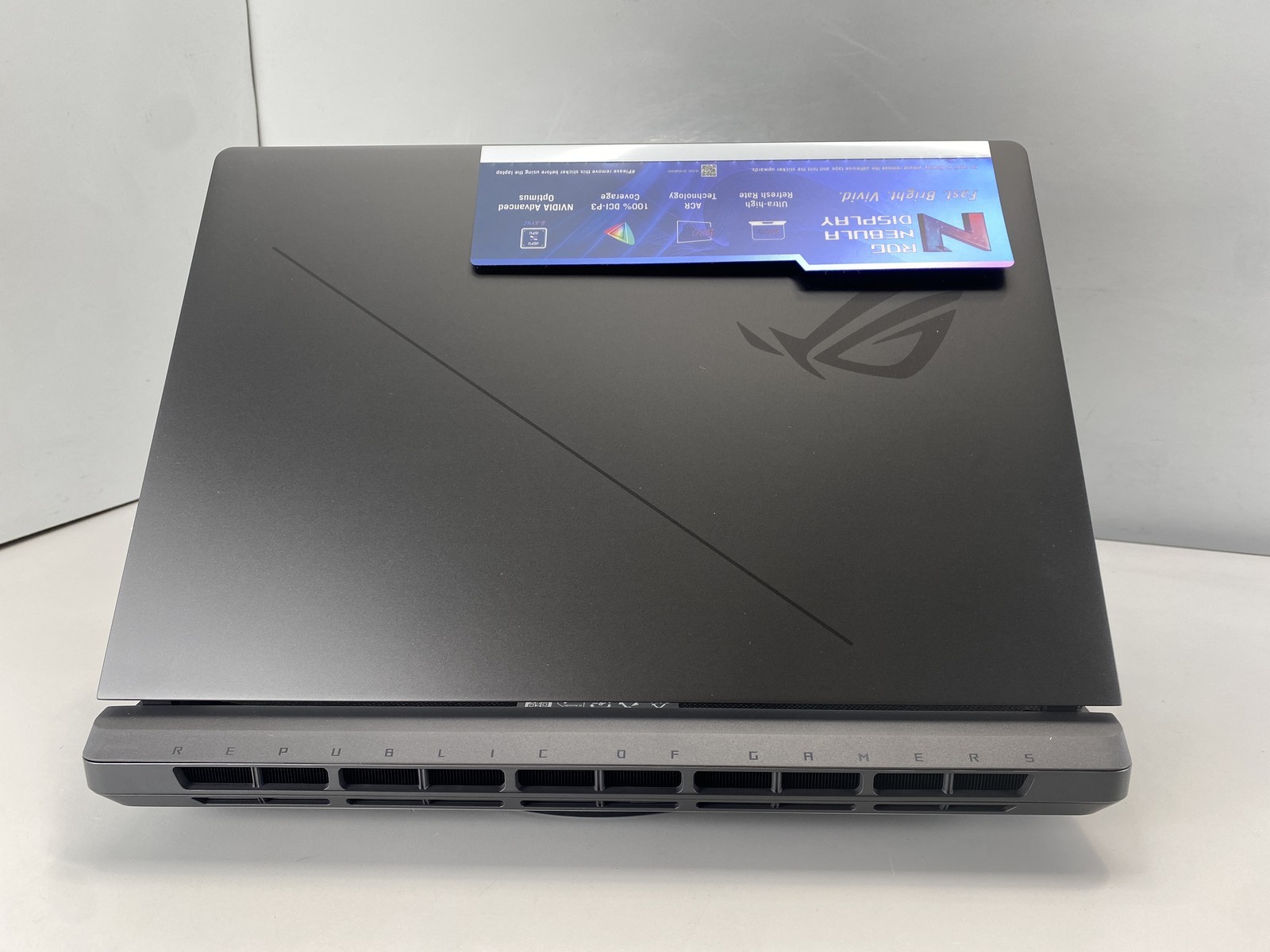 Asus Laptop ROG Strix G16 G615LP 16″ Intel Core Ultra 9 275HX 2TB RTX 5070
