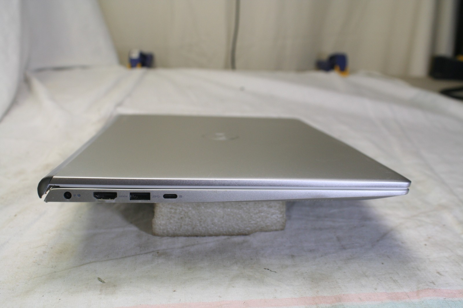 Dell Inspiron 5502 15.6 Silver FHD i7-1165G7 2.80GHz 16GB 512GB SSD