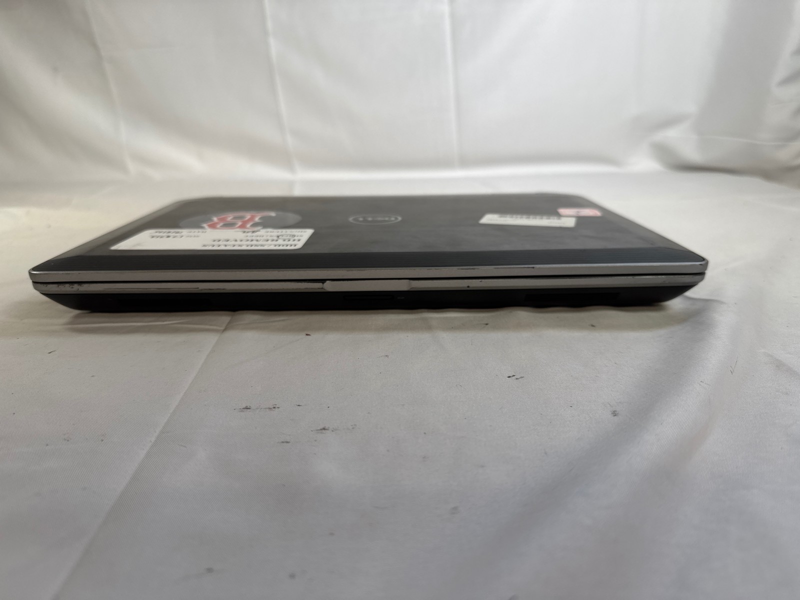 Dell Latitude e6320 Intel Core i7-2620M 8 GB No Drive 13.3″