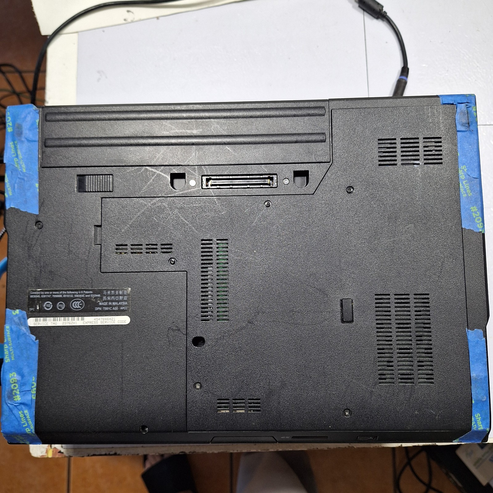 Dell Latitude E5400 14.1″ Intel Core 2 Duo T7250 @ 2.00Ghz 1GB Ram No HDD No OS
