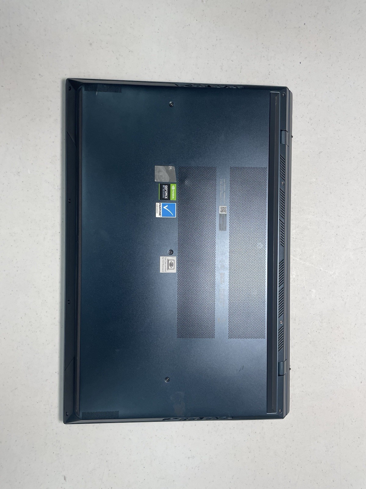 Asus ZenBook UX582H Duo i9-11900H 32GB RAM RTX3080 NO SSD For Parts or Repair