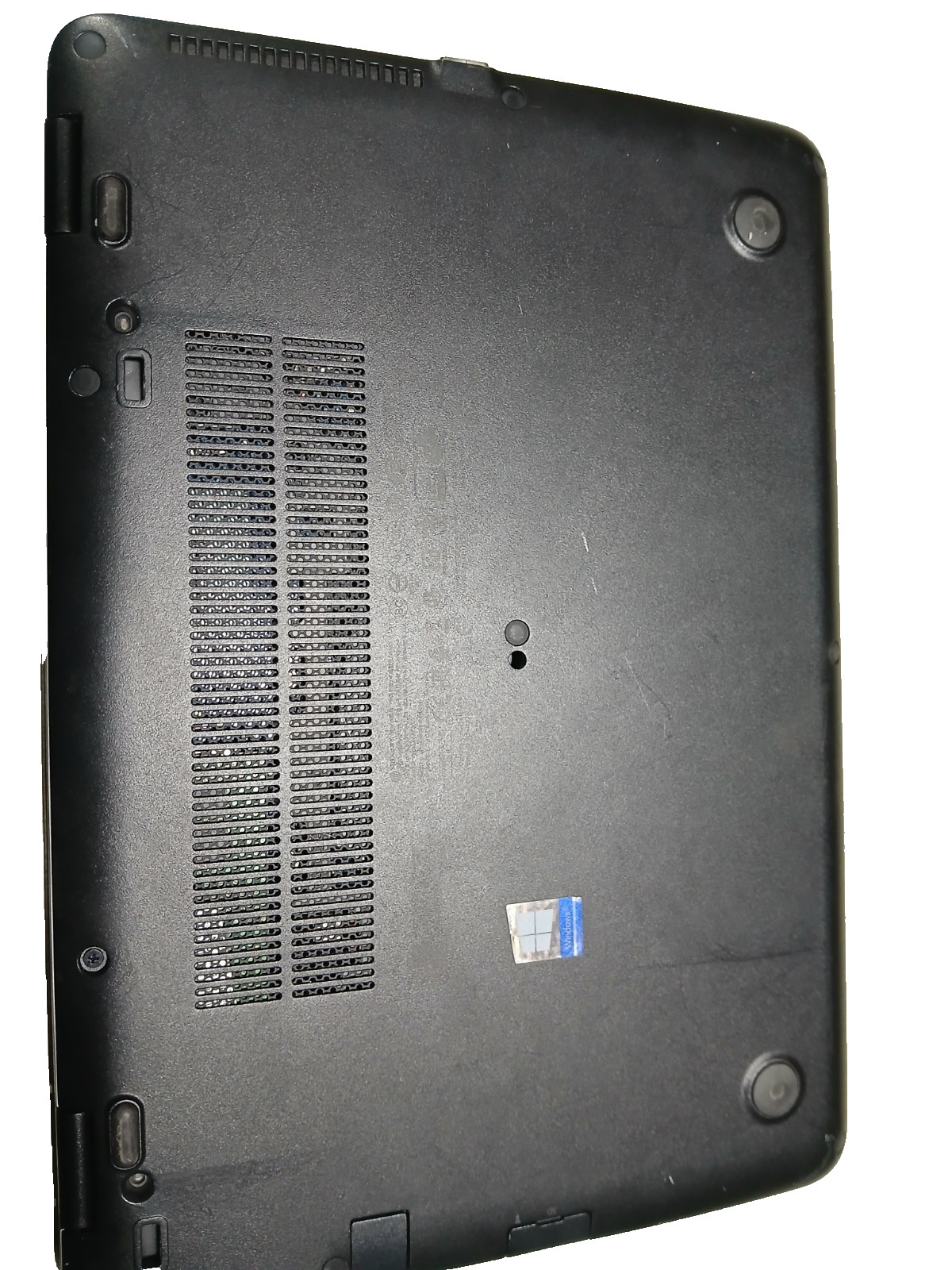 HP EliteBook 840 G4 14” (256GB SSD Intel Core i5 7th Gen. 2.5GHz 8GB) Laptop –