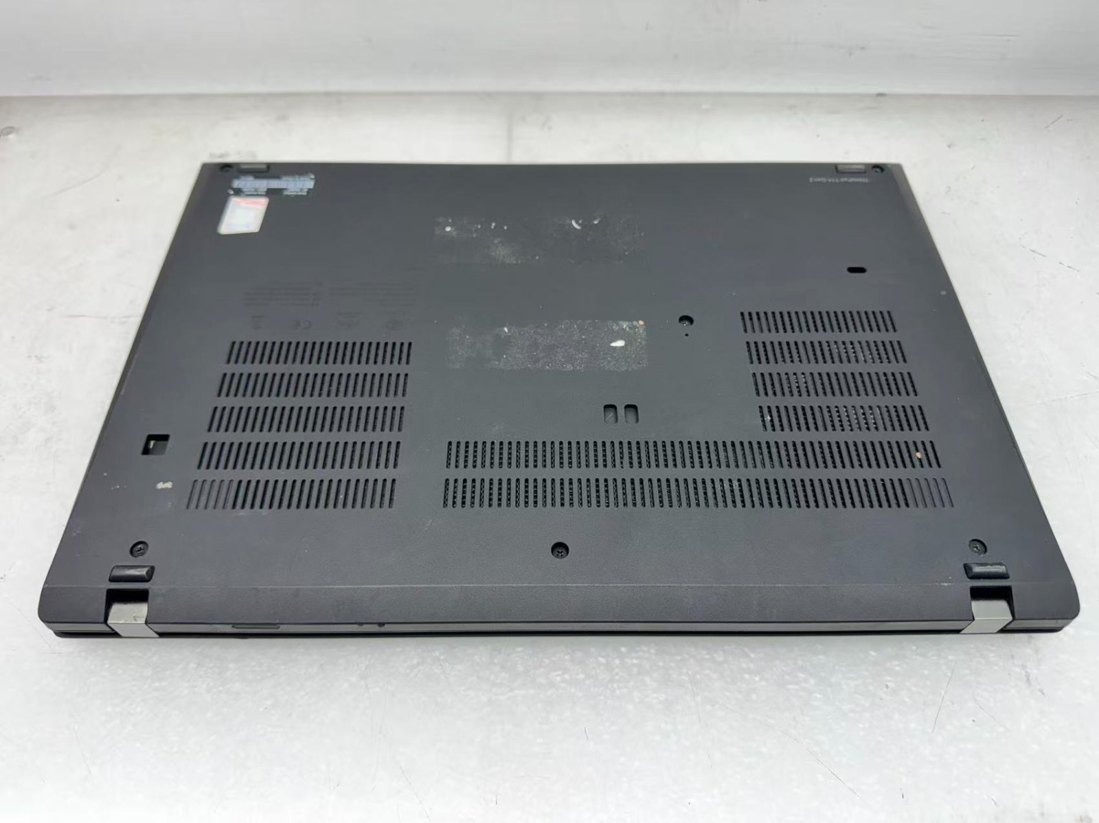 Lenovo ThinkPad T14 Gen 2 14″ Intel i5-1145G7@2.6GHz 16GB 256G No Battery