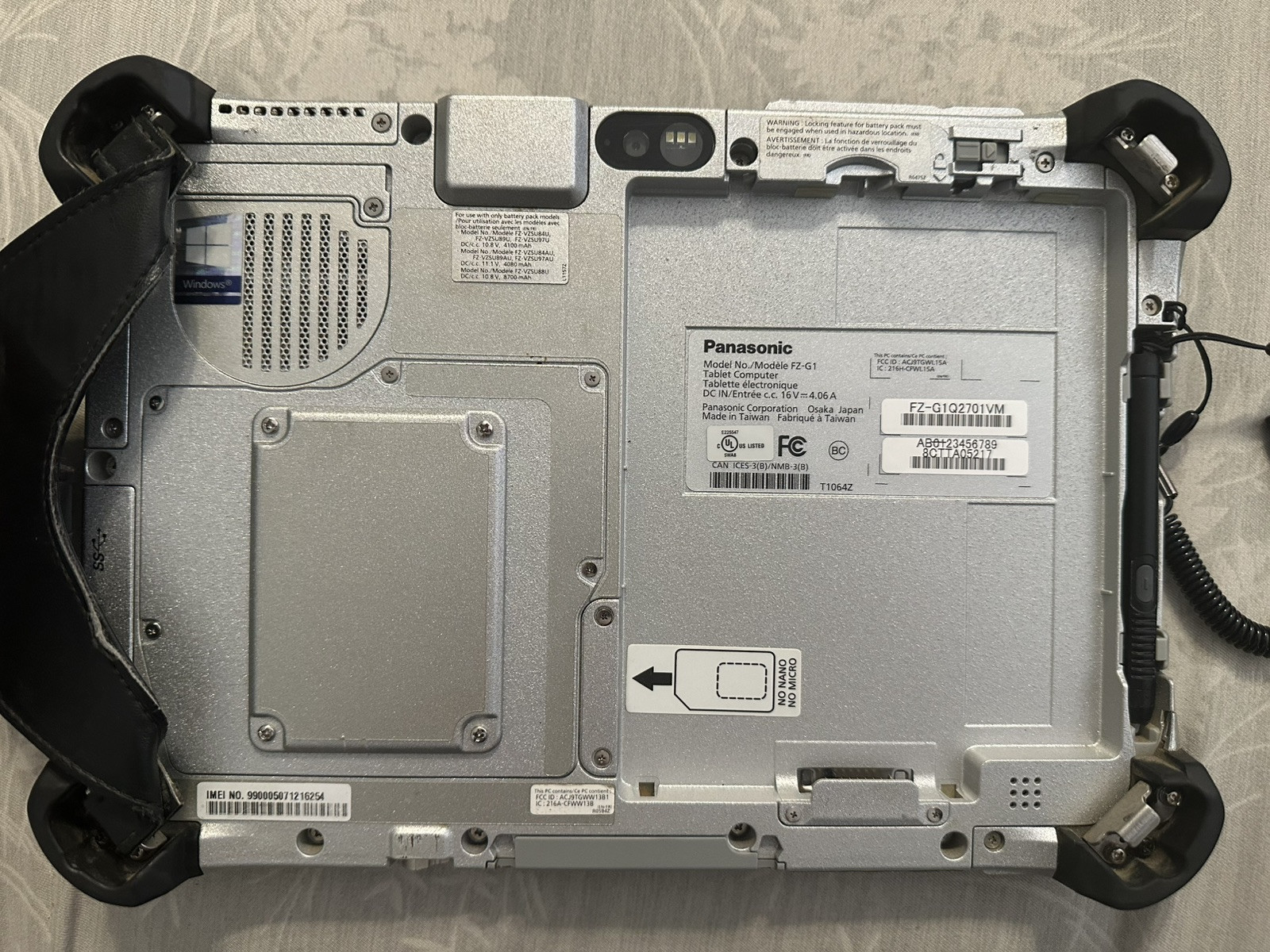 Panasonic Toughpad FZ-G1 i5-6300U 2.4GHz 8GB Barcode 256GB SSD 11 Pro LTE ANSI