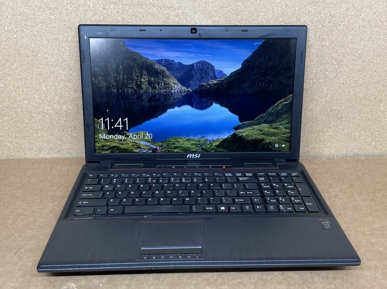 MSI MS-16GH Laptop, Intel Core i7-47210HQ, 12GB RAM, 250GB SSD, Windows 10
