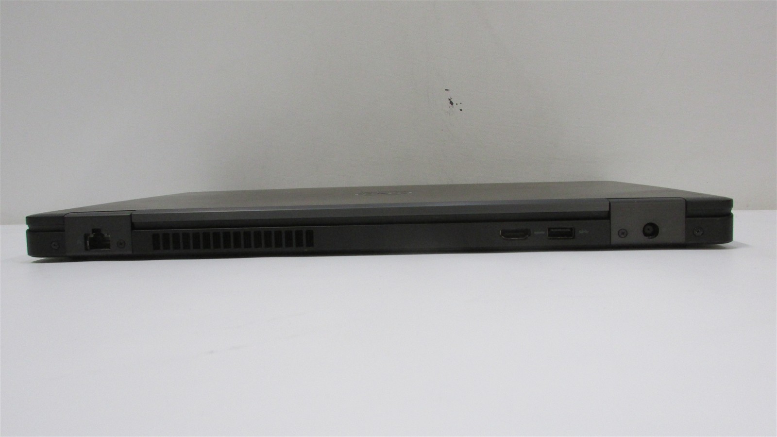 Dell Precision 3530 i5-8400H 2.5GHz 16GB RAM 256GB m.2 15.6″ Win 11 Pro MISS KEY