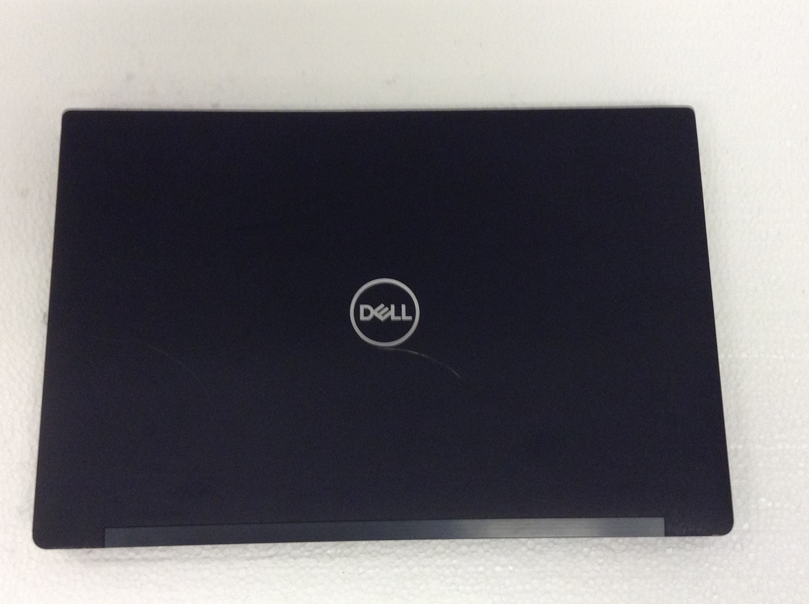 Dell Latitude 7490 Laptop i7-8650U 1.90GHz 14″ FHD Webcam WiFi No RAM No AS / IS