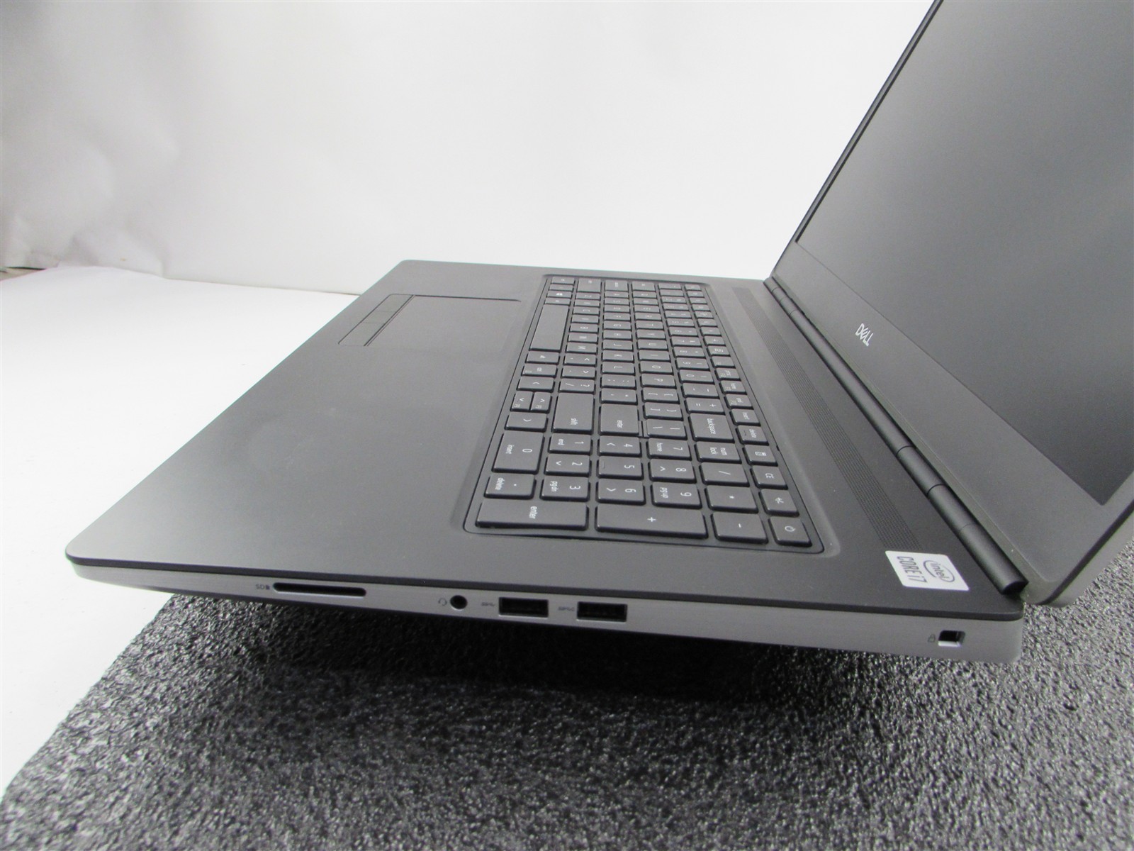 DELL PRECISION 7750 FHD CORE I7-10850H 1TB 32GB RAM RTX 4000 WIN 11 PRO NO BATT
