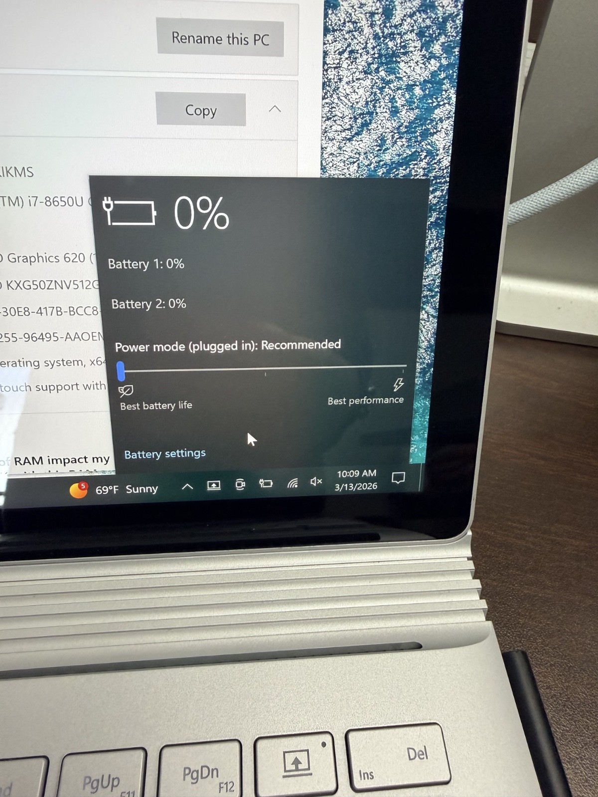 Microsoft Surface Book 2 Core i7 13.5″ 16GB/512GB Silver box + charger