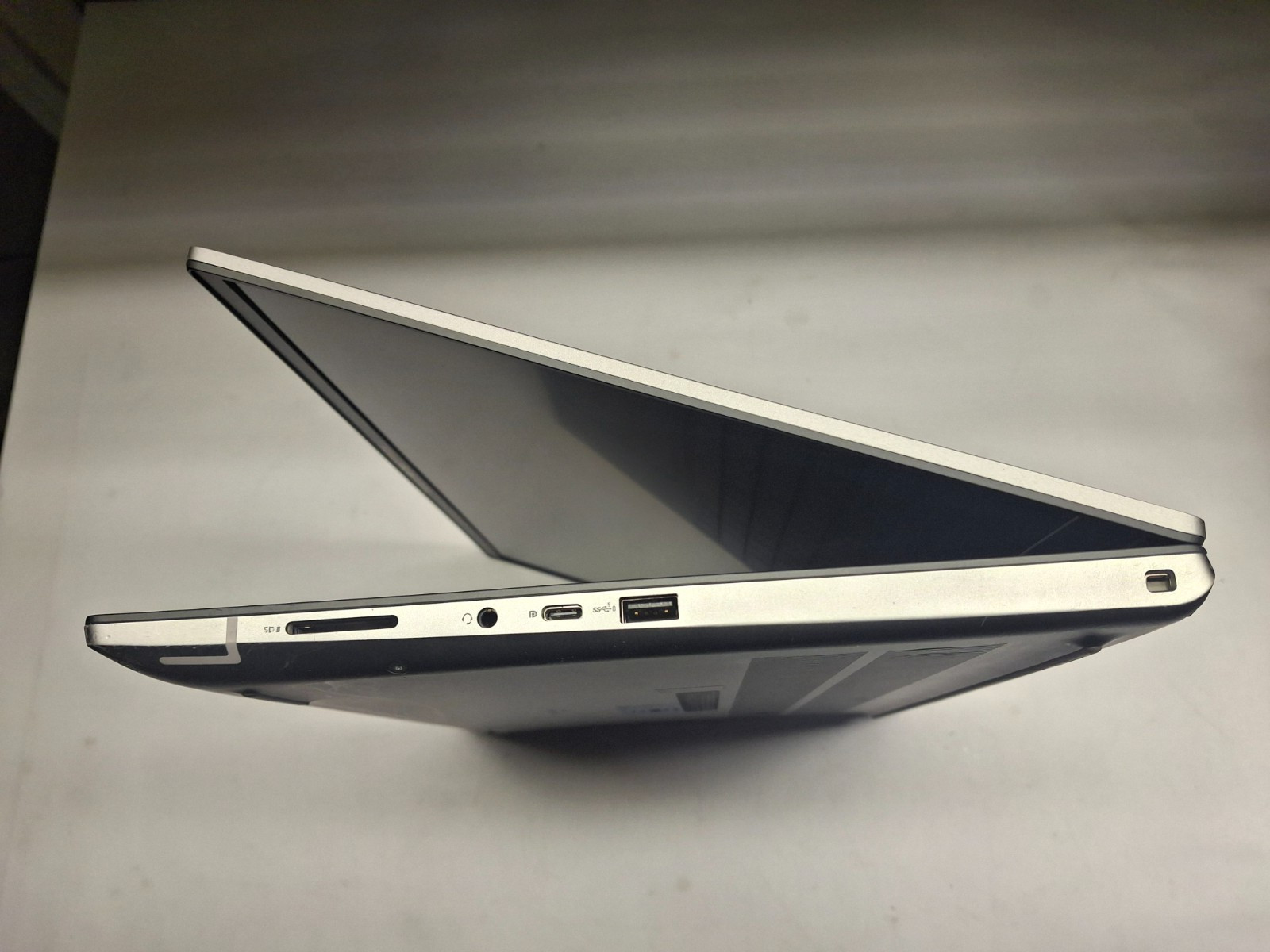 Dell Precision 7670 16″ i9-12950HX 128GB 1TB SSD RTXA2000 8GB W11P”DELL WARRANTY
