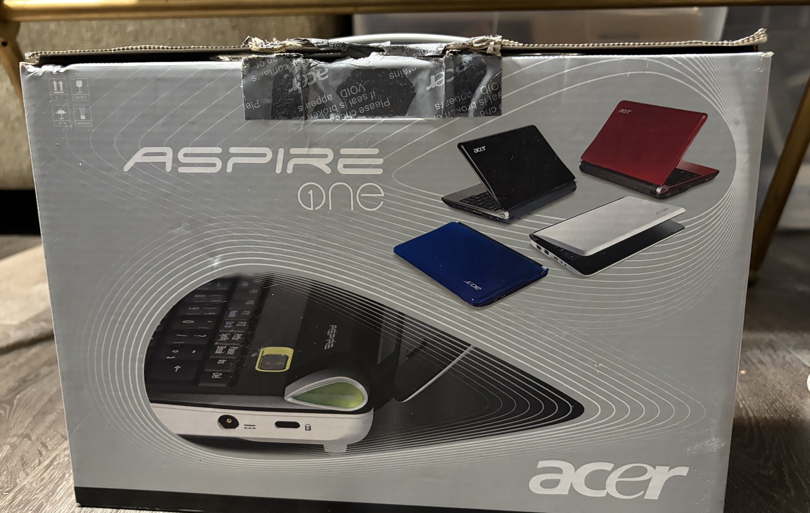 Acer Aspire One Blue KAV-10 10.1″ Laptop Atom N270 1.60GHZ 160GB HD 1GB