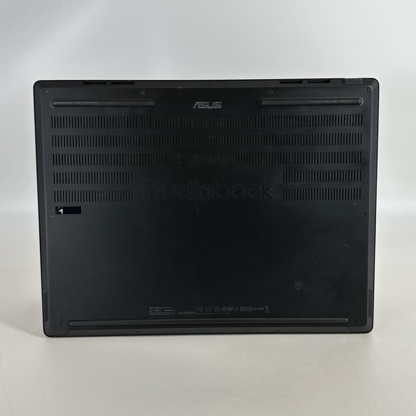 Asus ProArt Studiobook 16 QHD+ TOUCH 2.2 GHz i9-13980HX 32GB 1TB RTX 4070 Good