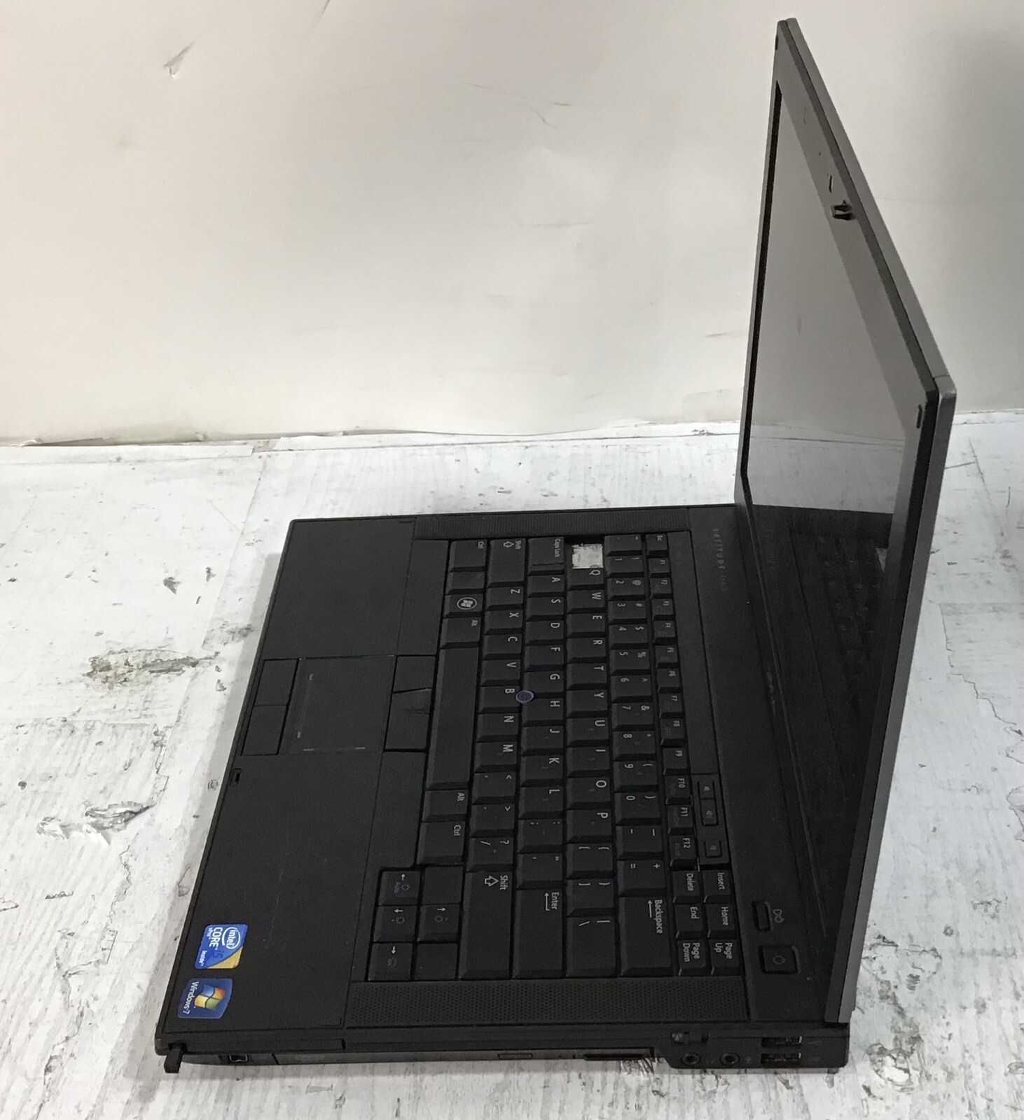 FOR PARTS Dell Latitude E6410 Laptop i5 5th gen 4GB RAM NO HDD READ DESCRIPTION