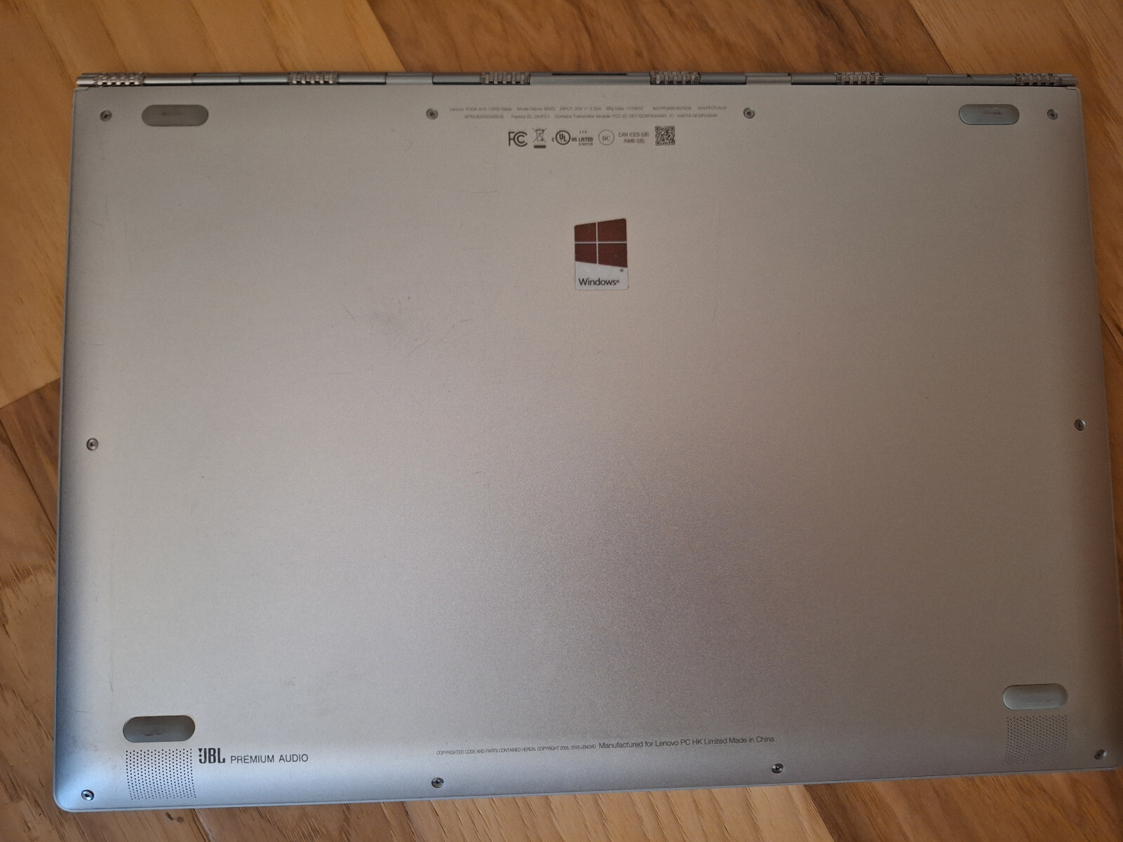Lenovo SPECIAL EDITION Yoga 910 STAR WARS G EMPIRE (#636 of 3000) Used, min wear
