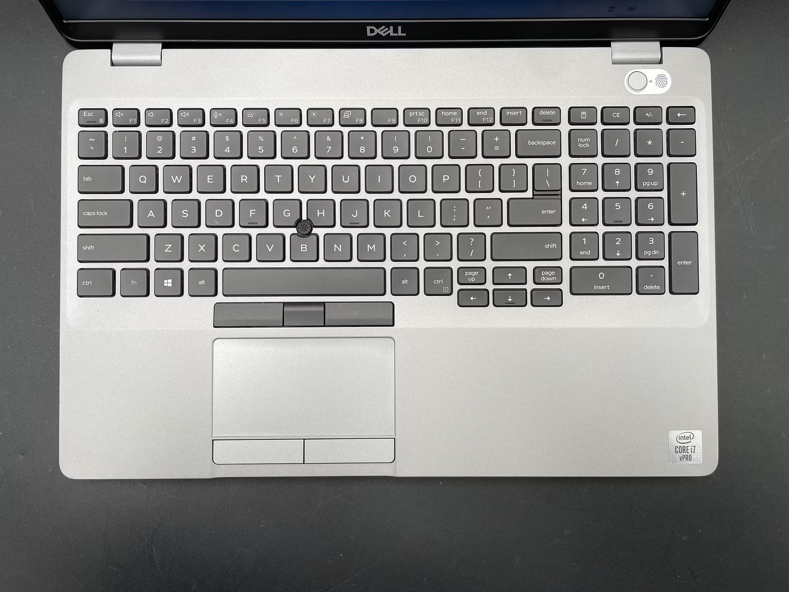 Dell Latitude 5510 Used 15.5″ (i7-10610U-16GB-256GB NVMe)