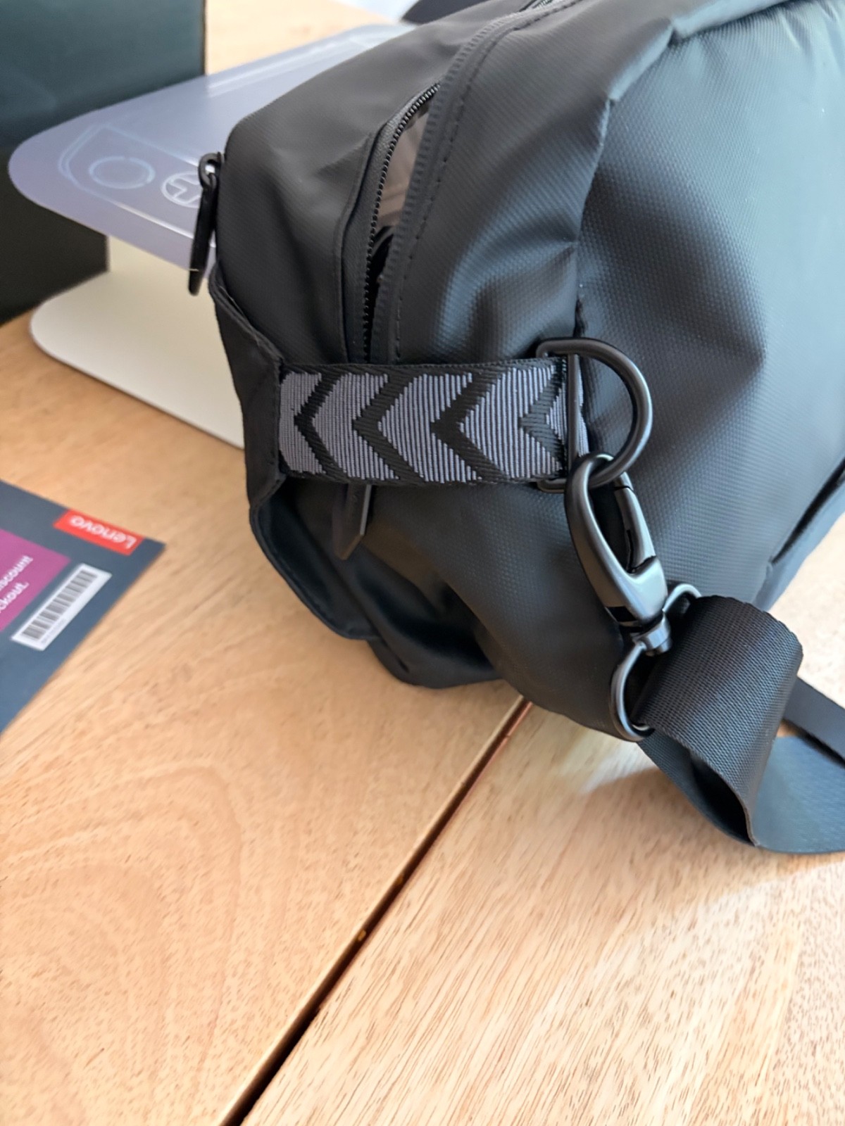 Lenovo Legion Go 2 Ryzen Z2 Extreme 32GB 2TB Upgraded Bag/Case Bundle