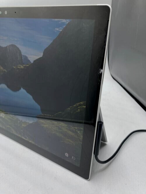 Microsoft Surface Pro 4 Intel Core i5-6300U CPU @ 2.40GHz 4GB RAM 128GB SSD