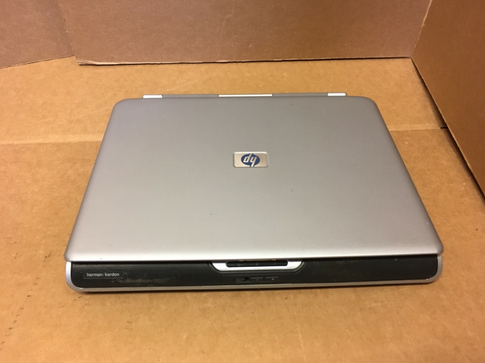 HP Pavilion ZV5000 (PP2200) Laptop P4 3.20GHz 256MB RAM, NO HDD, FOR PARTS ATI