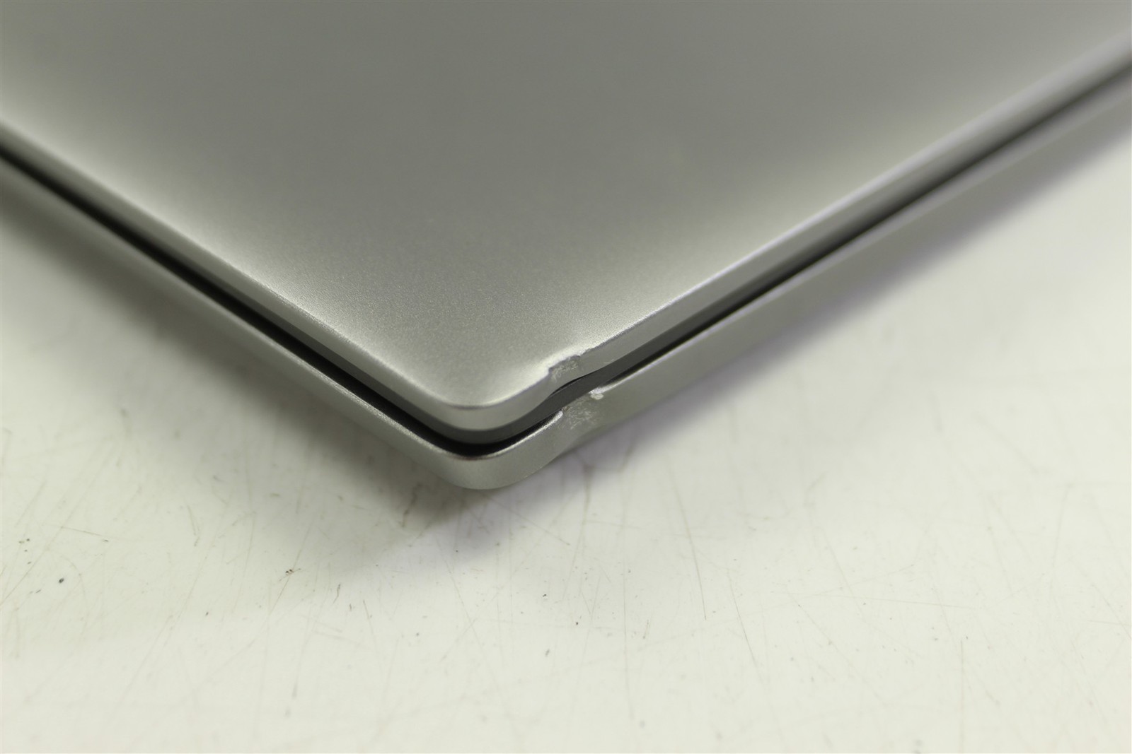 Dell Latitude 7350 13.3″ Core Ultra 7 155U 1.7GHz 512GB SSD 16GB RAM W11P