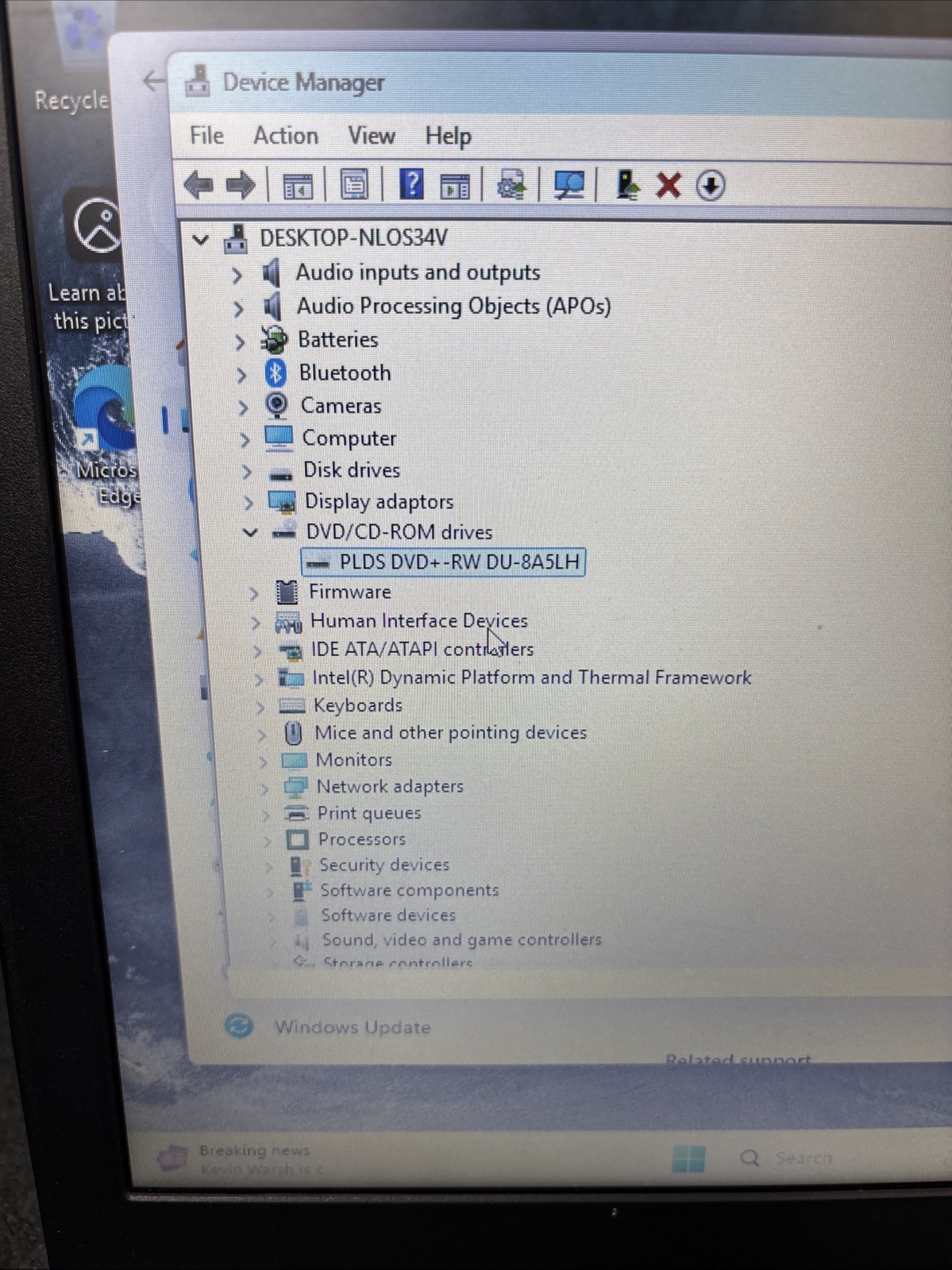 Dell Inspiron 15 3576 15.6″ Laptop i3-8130U 2.2GHz 8GB 1TB HD DVDRW Win 11 H