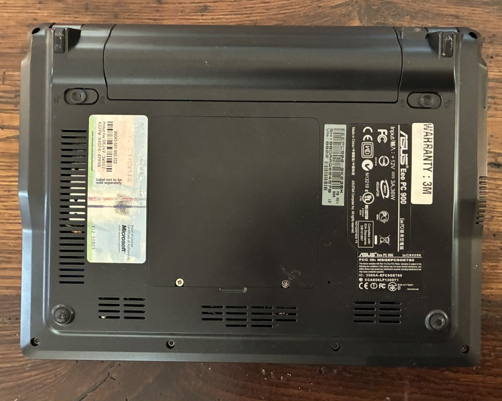 ASUS Eee PC 900 Black Netbook Computer Intel 2GB Ram 15GB SSD Charger Linux