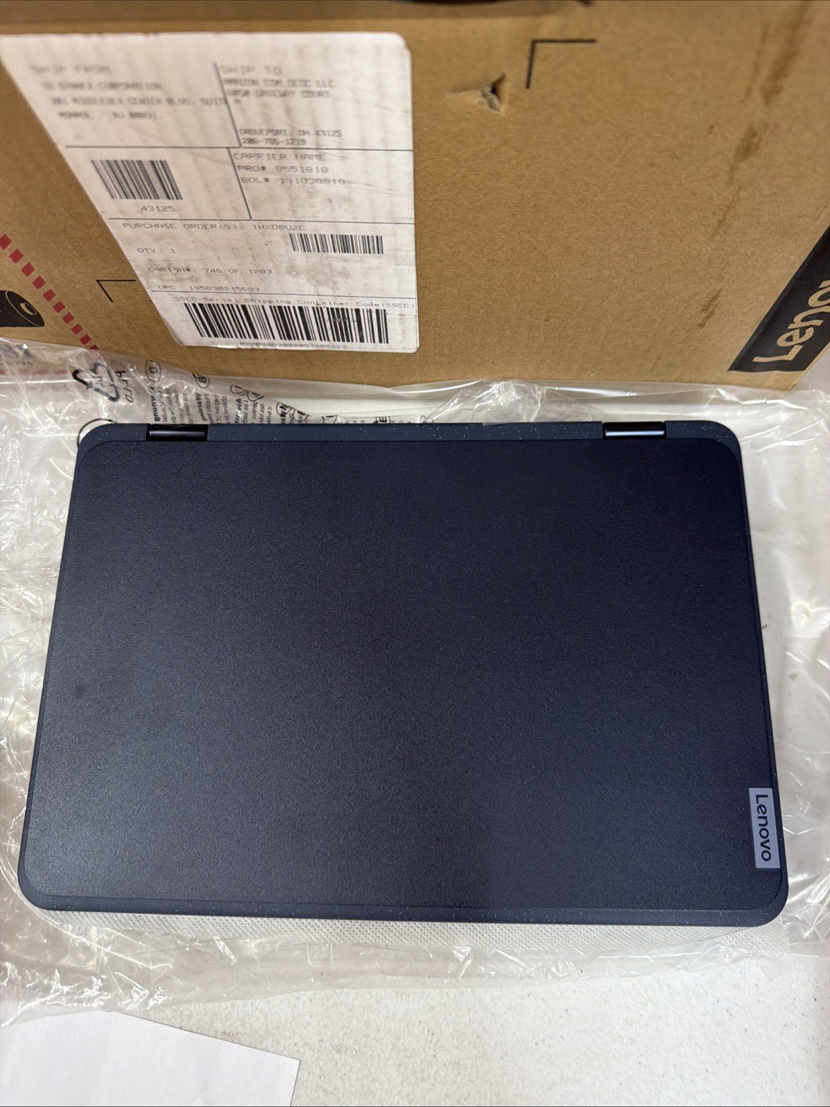 Lenovo 300w Gen 3 AMD 3015E 4GB 64GB SSD 11.6 inch Laptop Notebook (UNTESTED!)