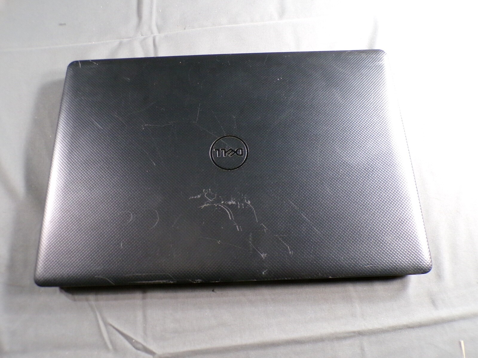 DELL VOSTRO 3590 INTEL CORE I5-10210U 8GB RAM **NO HD/ NO CADDIE/ NO OS