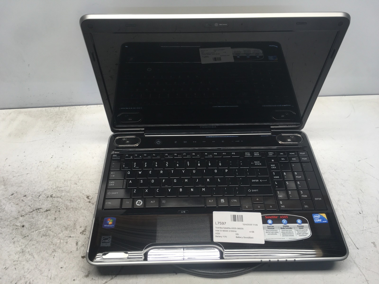 Toshiba Satellite A505-S6005 Intel i3-M330 2.13GHz 4 GB NO HDD