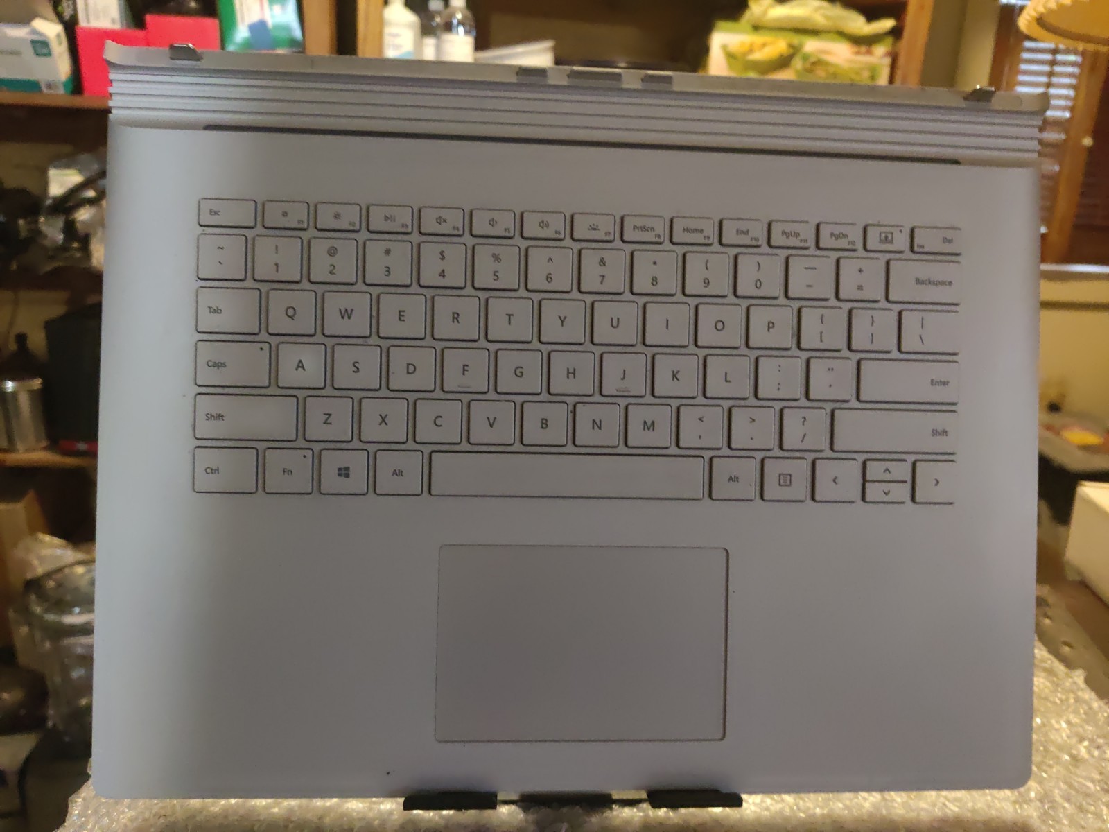 Microsoft Surface Book 2 15″ Performance Base 1813 NVidia 1060 Battery #332
