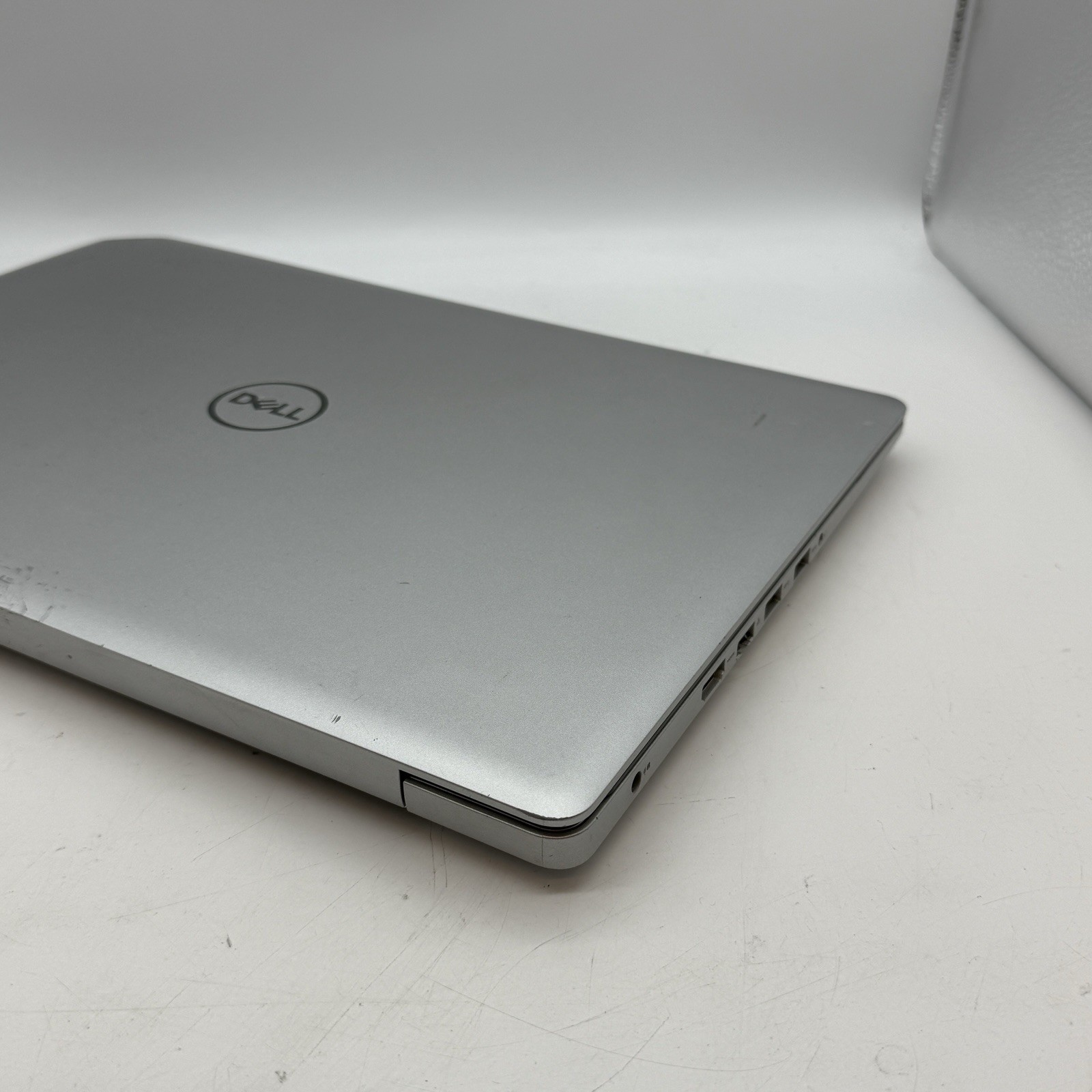 Dell Inspiron 5570 15.6 FHD i7-8550U 1.80GHz 12GB 128GB SSD/1TB HDD READ! – L47