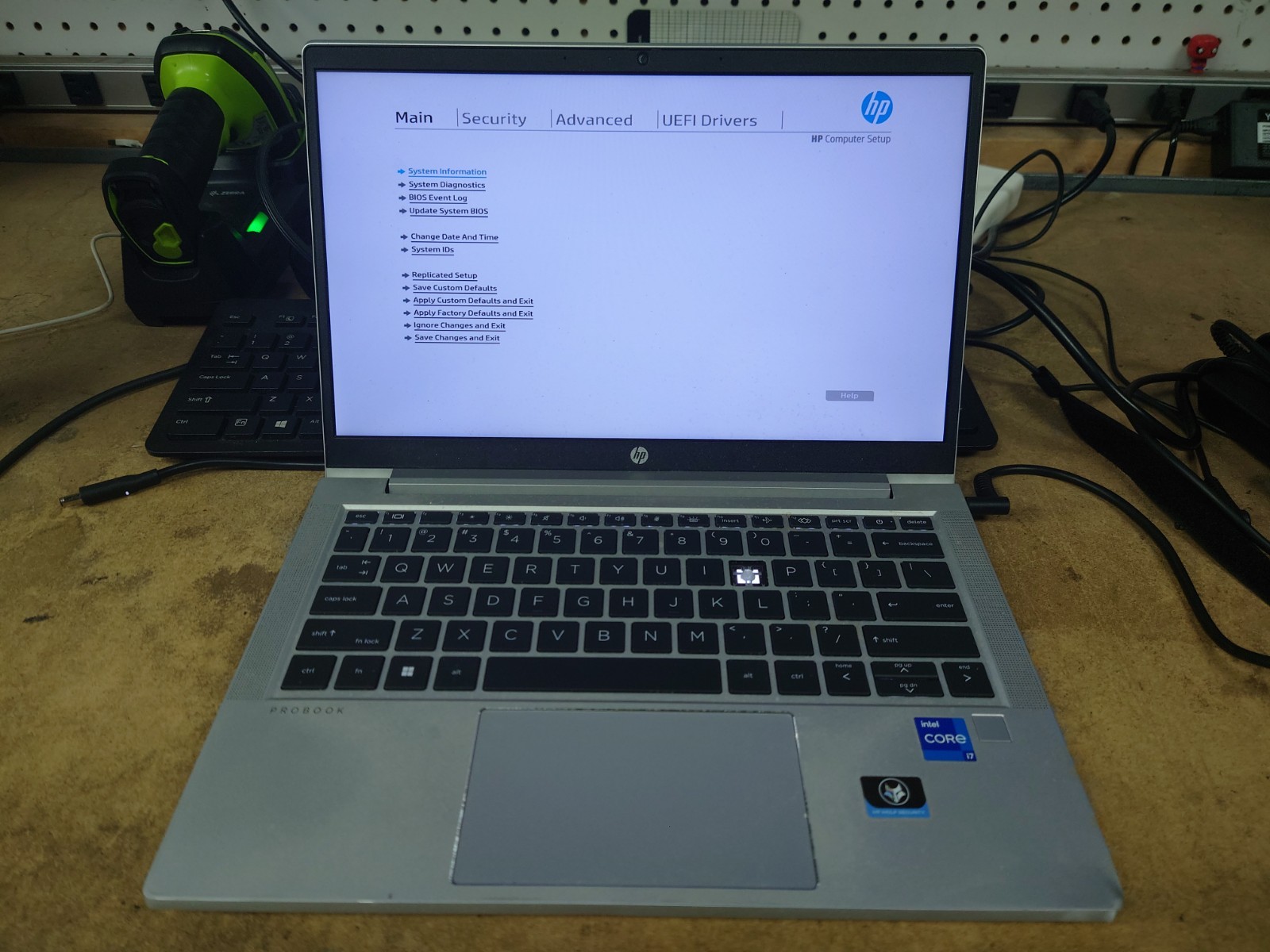 HP ProBook 430 G8 13.3″ i7-1165G7 8GB RAM No OS/SSD