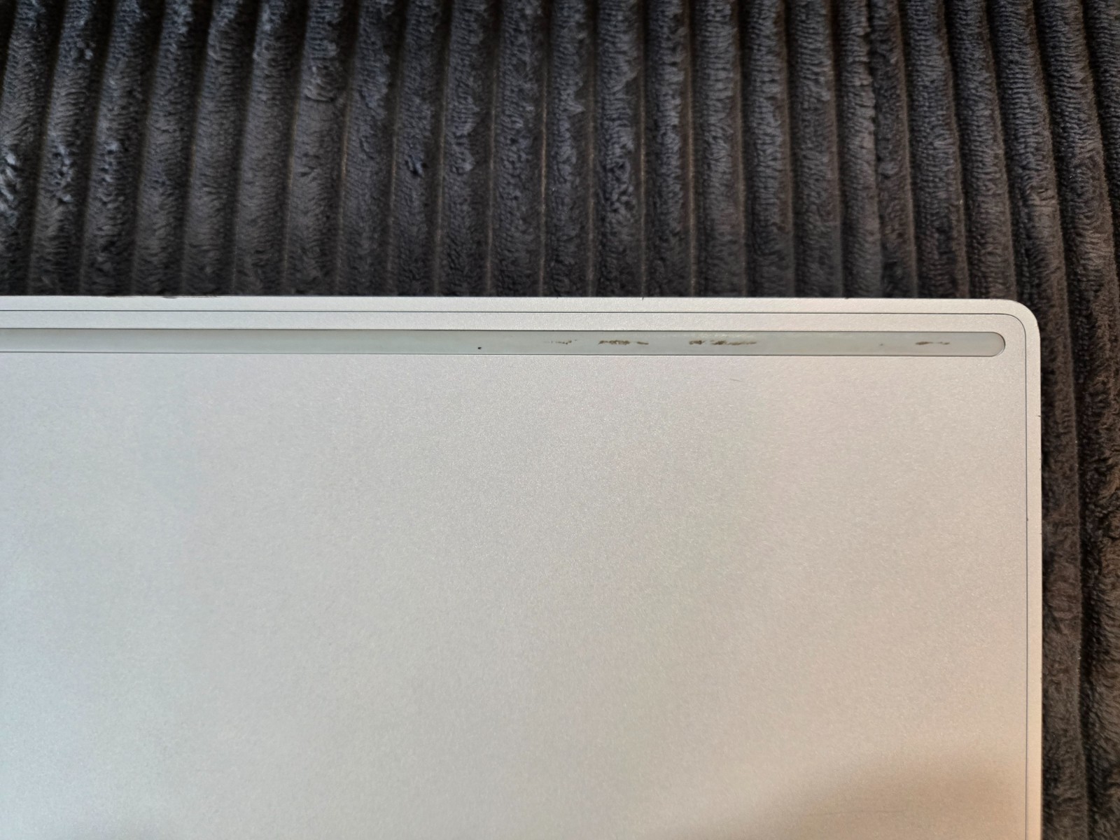 Microsoft Surface Book 3 15″ (256GB SSD, Intel i7-1065G7 GTX 1660 Ti 16GB RAM)