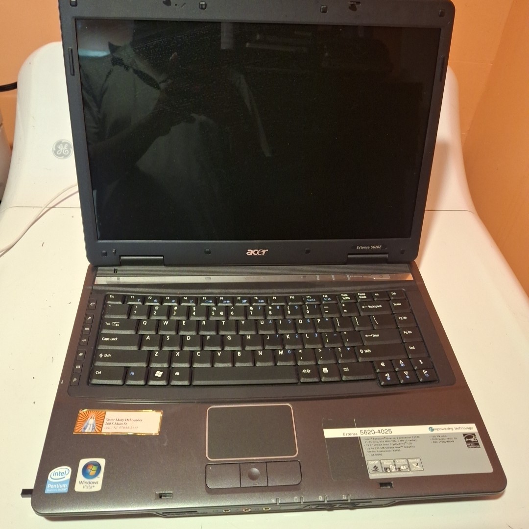 Acer Extensa 5620-4025 Series Laptop Black 15.4″ Display Windows Vista For Parts