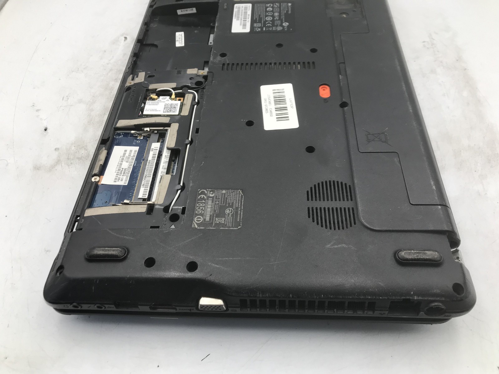GATEWAY NV57H37U – BOOTS TO BIOS – INTEL I3 2310M – NO RAM – READ DESCRIP – BB!!