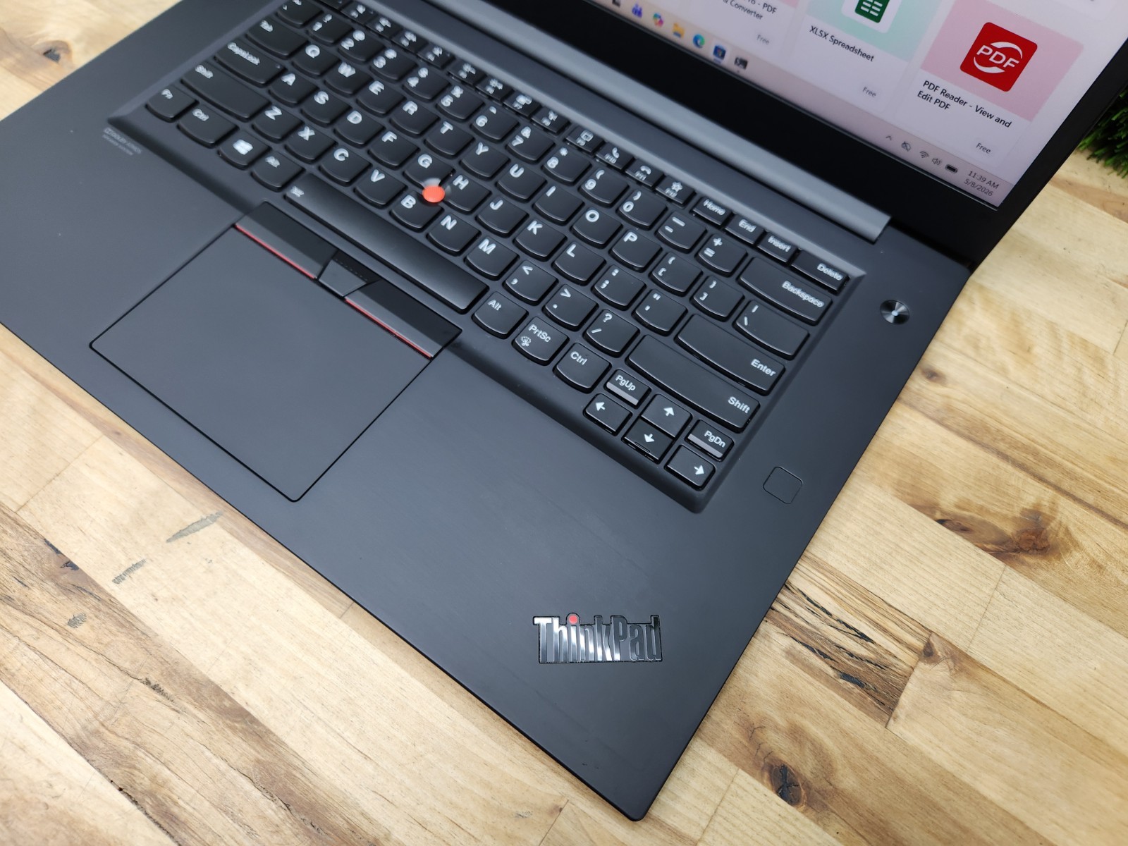 Lenovo ThinkPad P1 Gen 3 15.6″ i7-10750H 32GB 256GB SSD Quadro T1000 Win 11 Pro~