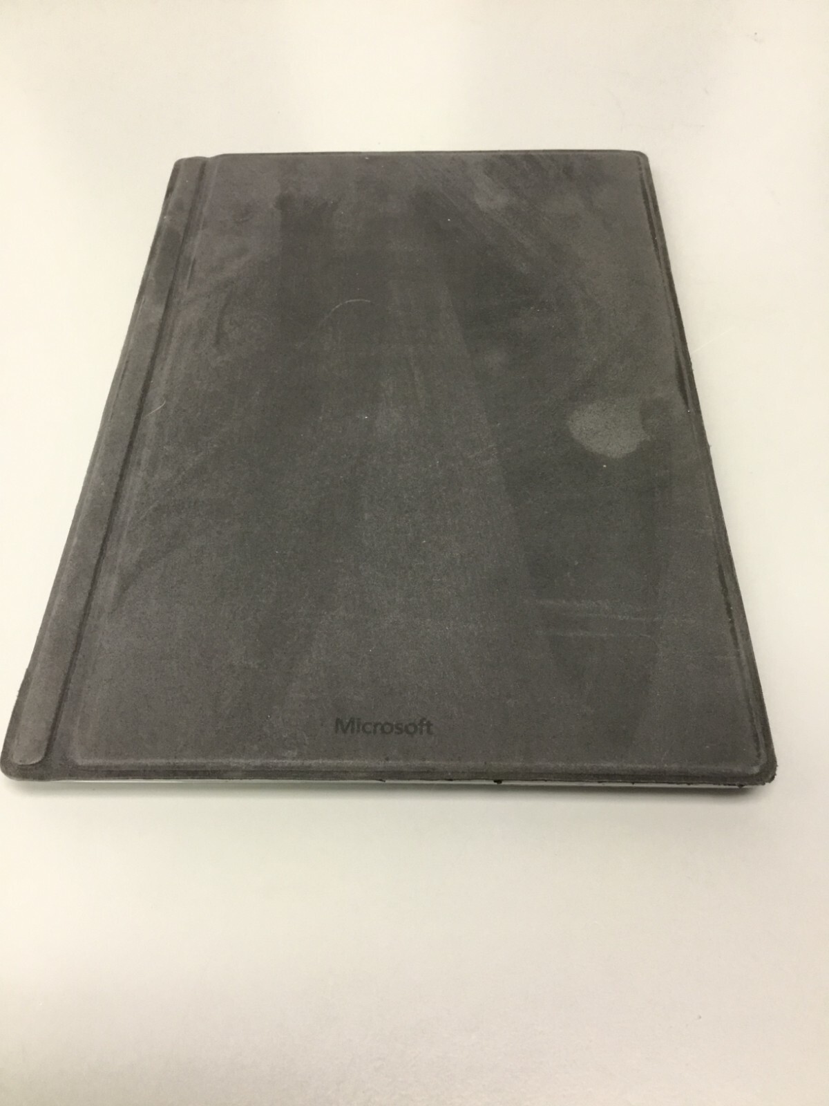 Microsoft Surface Pro 3 12 inch (128GB, Intel Core i5 4th Gen., 1.90GHz, 4GB).