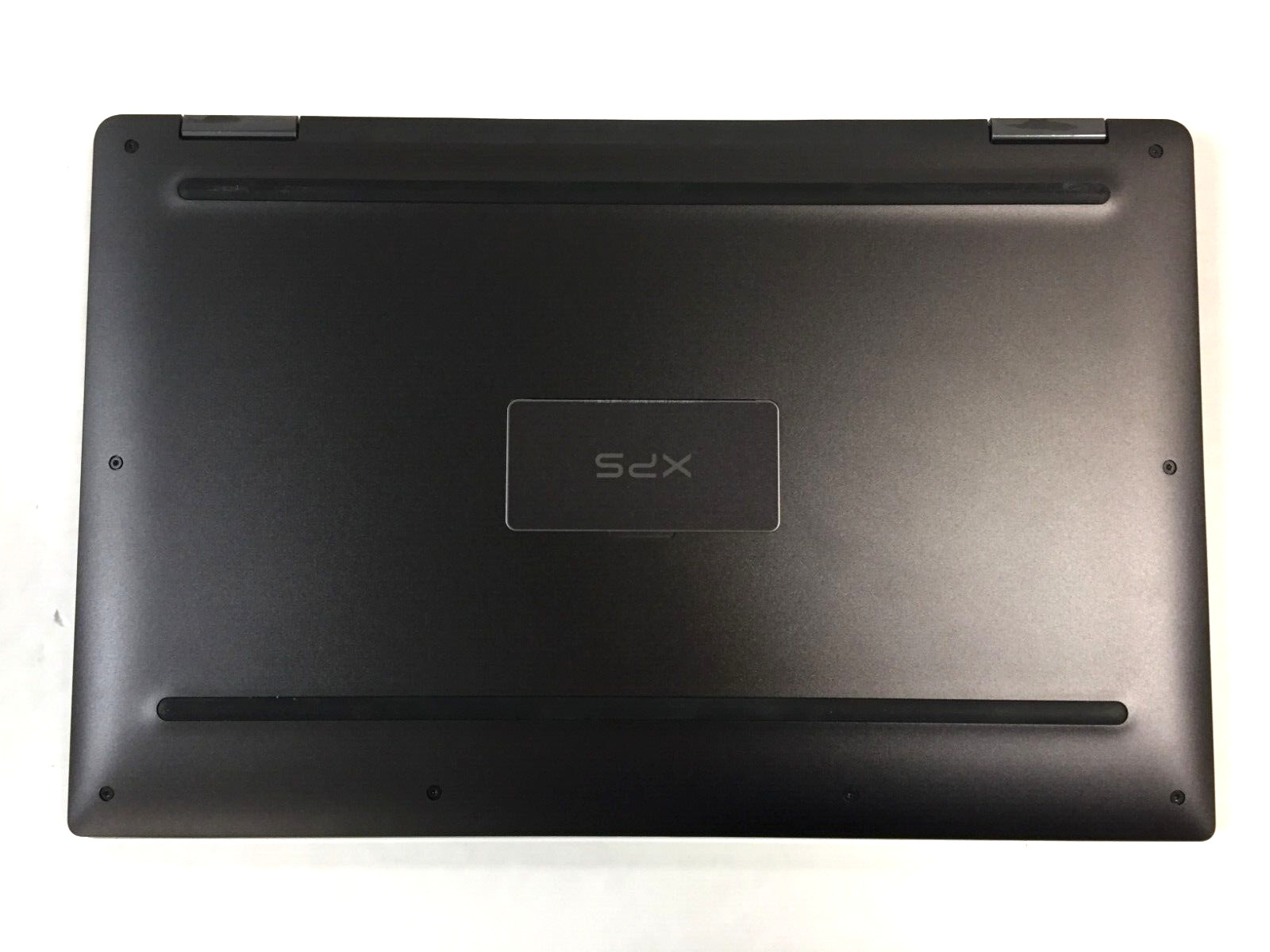 Dell XPS 9365 13.3″ touchscreen Laptop/Intel i7-7y75/8GB Ram/256GB SSD/Win10 BLK